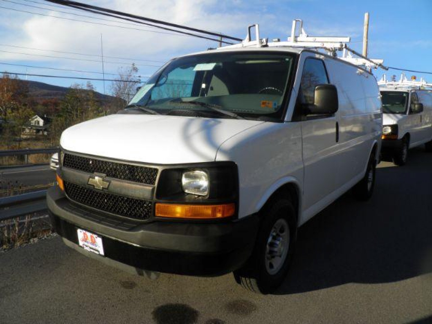 2015 White /Medium Pewter, premium cloth Chevrolet Express 2500 Work Van (1GCWGFCF5F1) with an 4.8L V8 engine, AT transmission, located at 19521 New George's Creek Rd SW, Barton, MD, 21521, (301) 463-2404, 39.524323, -79.017906 - FOR A BETTER PRICE CALL PAUL AT 301-268-8150- Photo#0