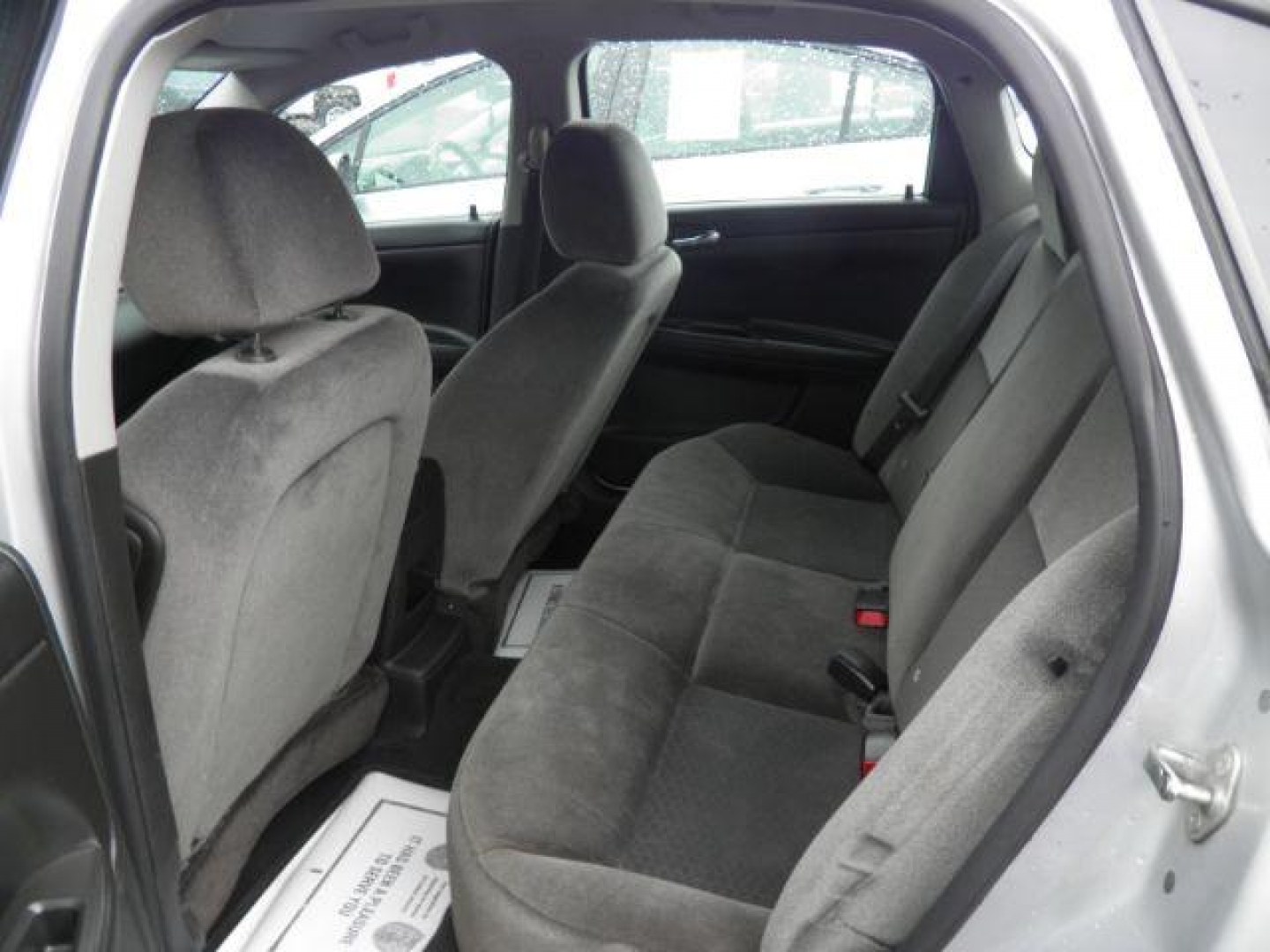 2015 Silver Chevrolet IMPALA LS (2G1WA5E33F1) with an 3.6l V6 engine, AT transmission, located at 19521 New George's Creek Rd SW, Barton, MD, 21521, (301) 463-2404, 39.524323, -79.017906 - Photo#3
