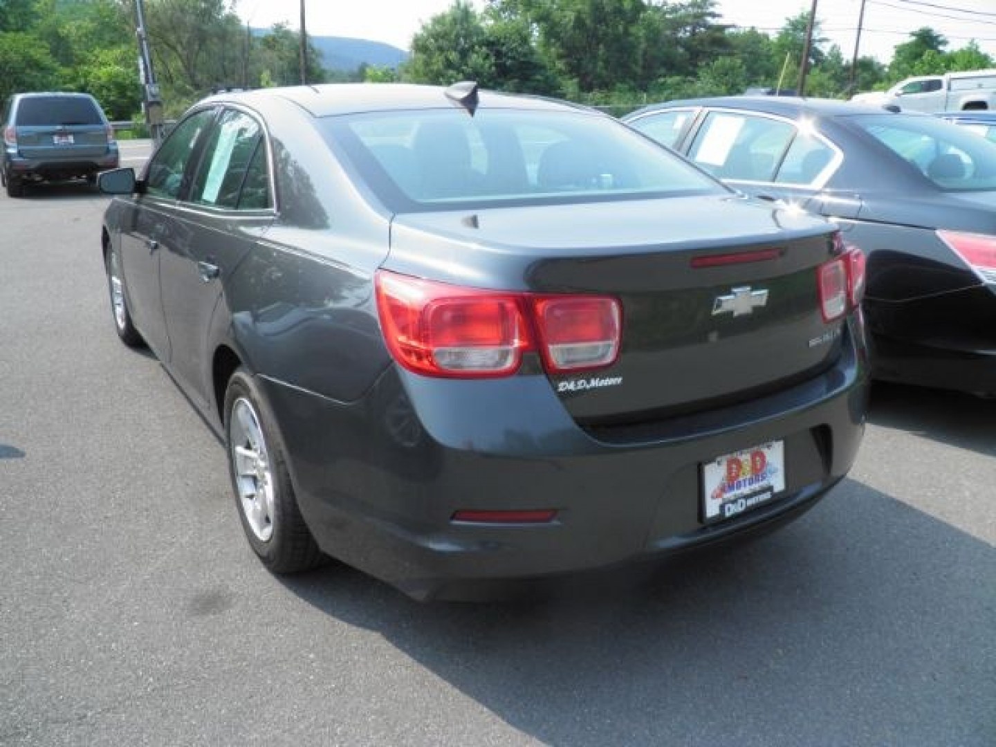 2015 GRAY Chevrolet Malibu 1FL (1G11A5SL5FF) with an 2.5 L4 engine, AT transmission, located at 15520 McMullen Hwy SW, Belair, MD, 21502, (301) 729-3700, 39.581375, -78.846451- Photo#4