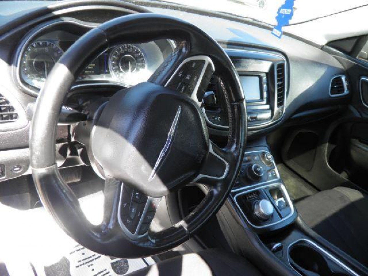 2015 GRAY Chrysler 200 Limited (1C3CCCAB0FN) with an 2.4L L4 engine, AT transmission, located at 19521 New George's Creek Rd SW, Barton, MD, 21521, (301) 463-2404, 39.524323, -79.017906- Photo#2