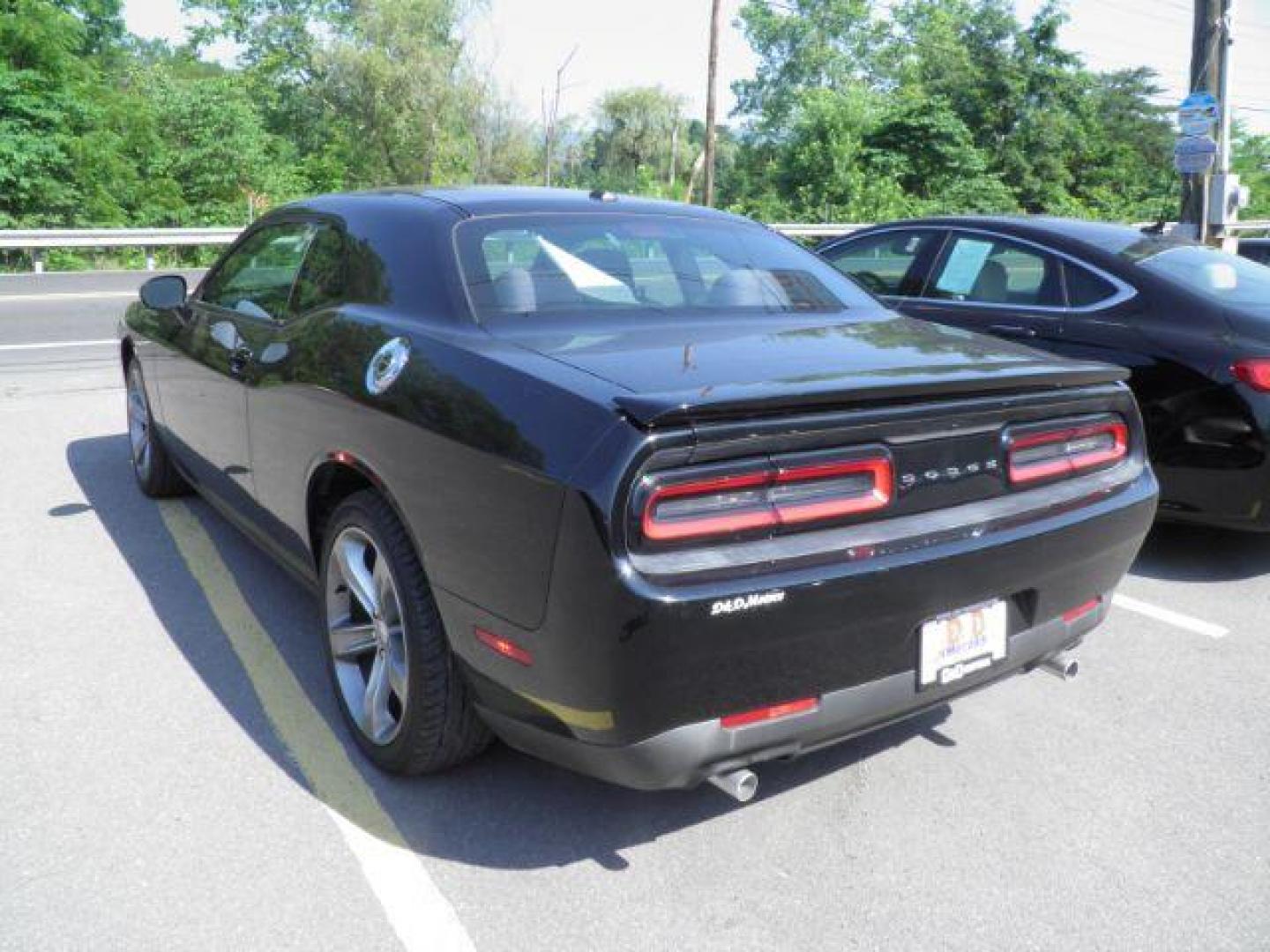 2015 Black Dodge Challenger SXT (2C3CDZAG2FH) with an 3.6L V6 engine, AT transmission, located at 15520 McMullen Hwy SW, Belair, MD, 21502, (301) 729-3700, 39.581375, -78.846451 - Photo#3