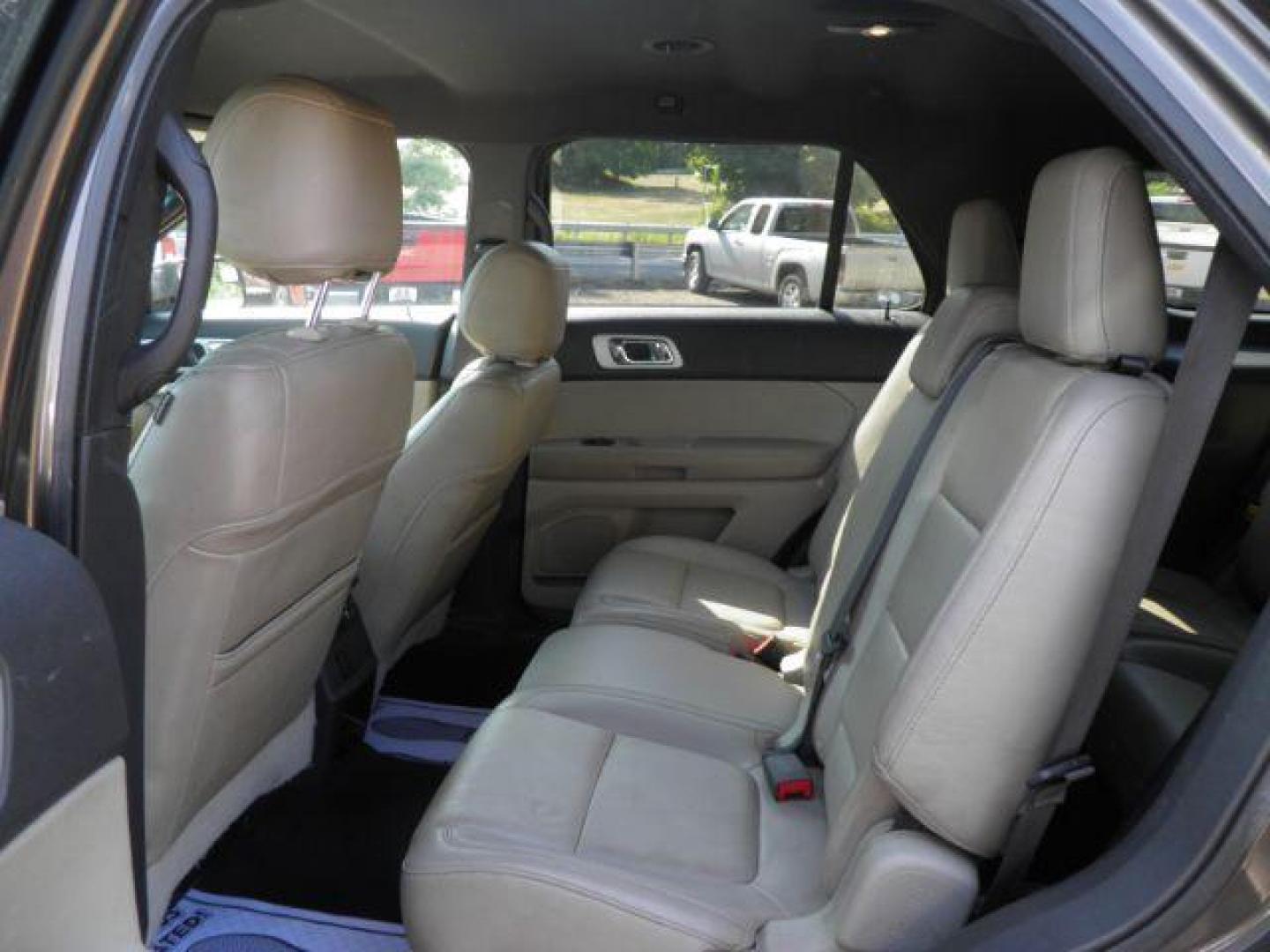 2015 BROWN Ford Explorer SUV (1FM5K8D83FG) with an 3.5L V6 engine, AT transmission, located at 15520 McMullen Hwy SW, Belair, MD, 21502, (301) 729-3700, 39.581375, -78.846451 - Photo#3