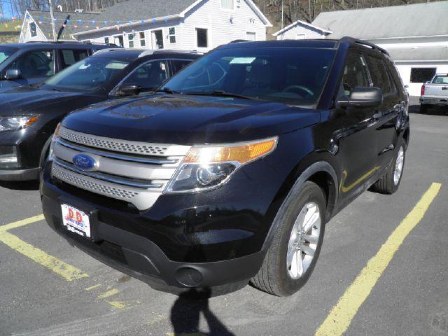 2015 BLACK Ford Explorer Base 4WD (1FM5K8B84FG) with an 3.5L V6 engine, AT transmission, located at 15520 McMullen Hwy SW, Belair, MD, 21502, (301) 729-3700, 39.581375, -78.846451 - Photo#0