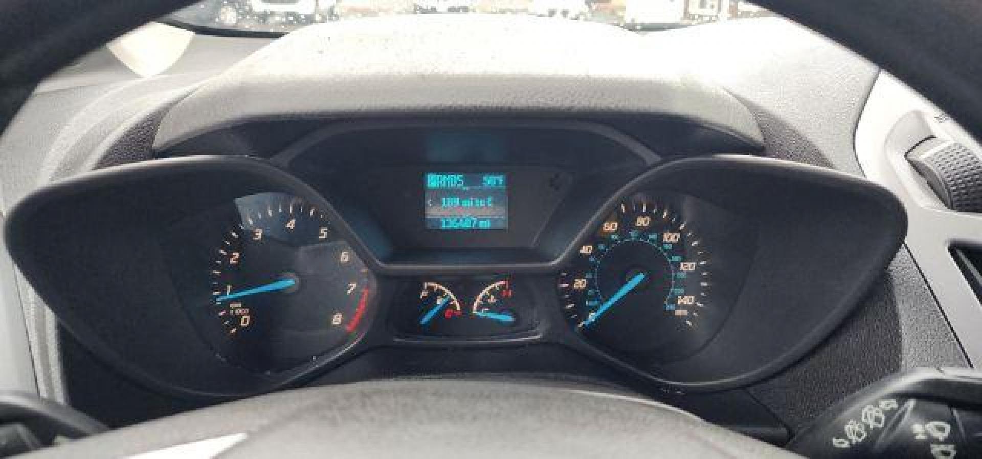 2015 White /Charcoal Black Ford Transit Connect XLT LWB (NM0LS7F79F1) with an 2.5L I4 engine, AT transmission, located at 15520 McMullen Hwy SW, Belair, MD, 21502, (301) 729-3700, 39.581375, -78.846451 - FOR A BETTER PRICE CALL PAUL AT 301-268-8150 - Photo#4