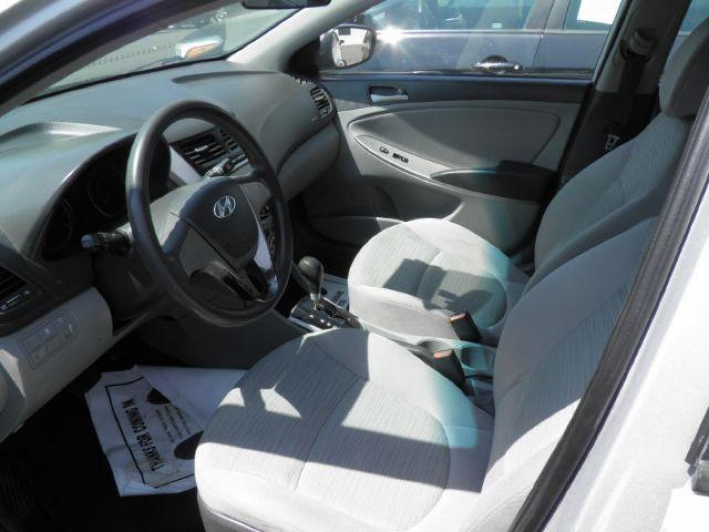 2015 SILVER Hyundai Accent GLS (KMHCT4AEXFU) with an 1.6l L4 engine, AT transmission, located at 15520 McMullen Hwy SW, Belair, MD, 21502, (301) 729-3700, 39.581375, -78.846451 - Photo#1