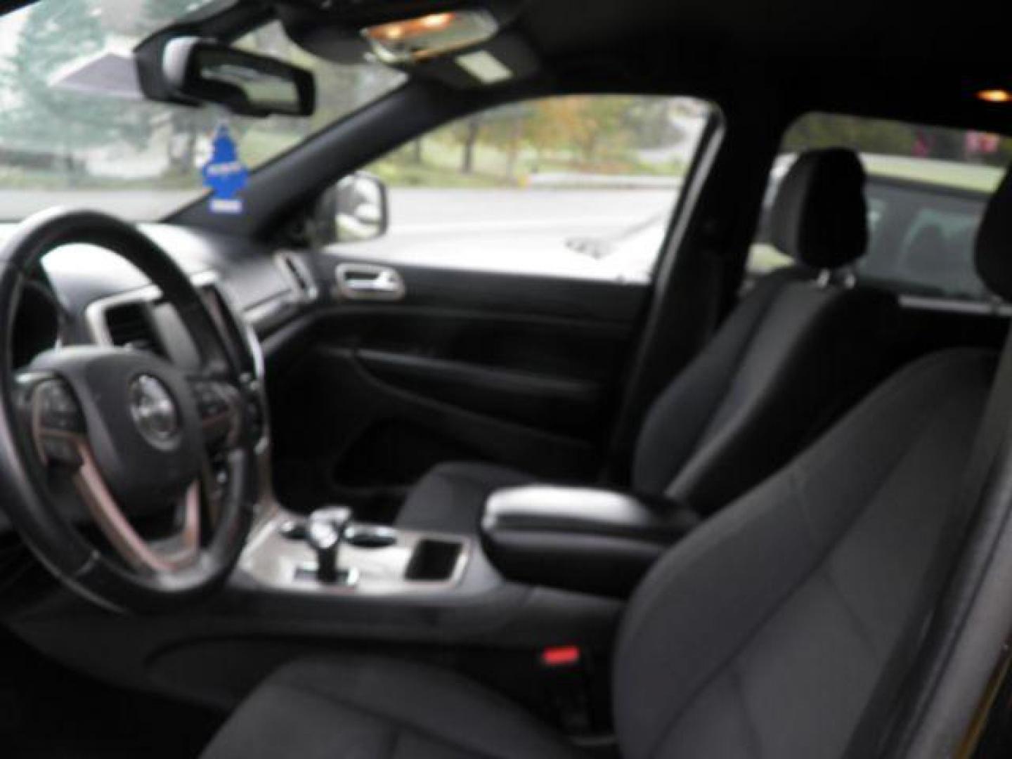 2015 BLACK Jeep Grand Cherokee Laredo 4WD (1C4RJFAG0FC) with an 3.6L V6 engine, AT transmission, located at 19521 New George's Creek Rd SW, Barton, MD, 21521, (301) 463-2404, 39.524323, -79.017906 - Photo#1