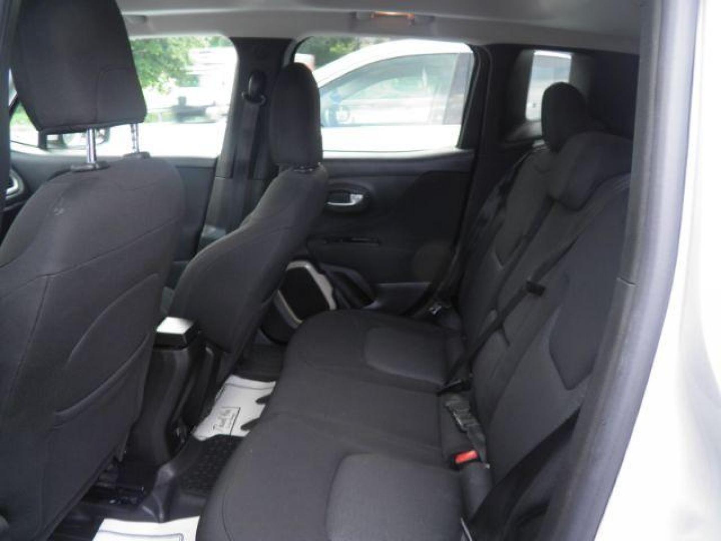 2015 Silver Jeep Renegade Latitude (ZACCJBBT1FP) with an 2.4L I4 engine, located at 19521 New George's Creek Rd SW, Barton, MD, 21521, (301) 463-2404, 39.524323, -79.017906 - Photo#3