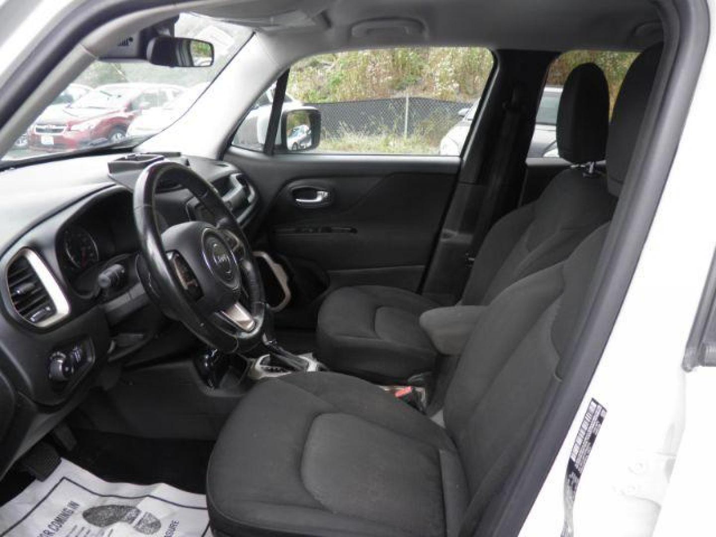 2015 White Jeep Renegade Latitude (ZACCJBBT0FP) with an 2.4L I4 engine, AT transmission, located at 15520 McMullen Hwy SW, Belair, MD, 21502, (301) 729-3700, 39.581375, -78.846451 - Photo#1
