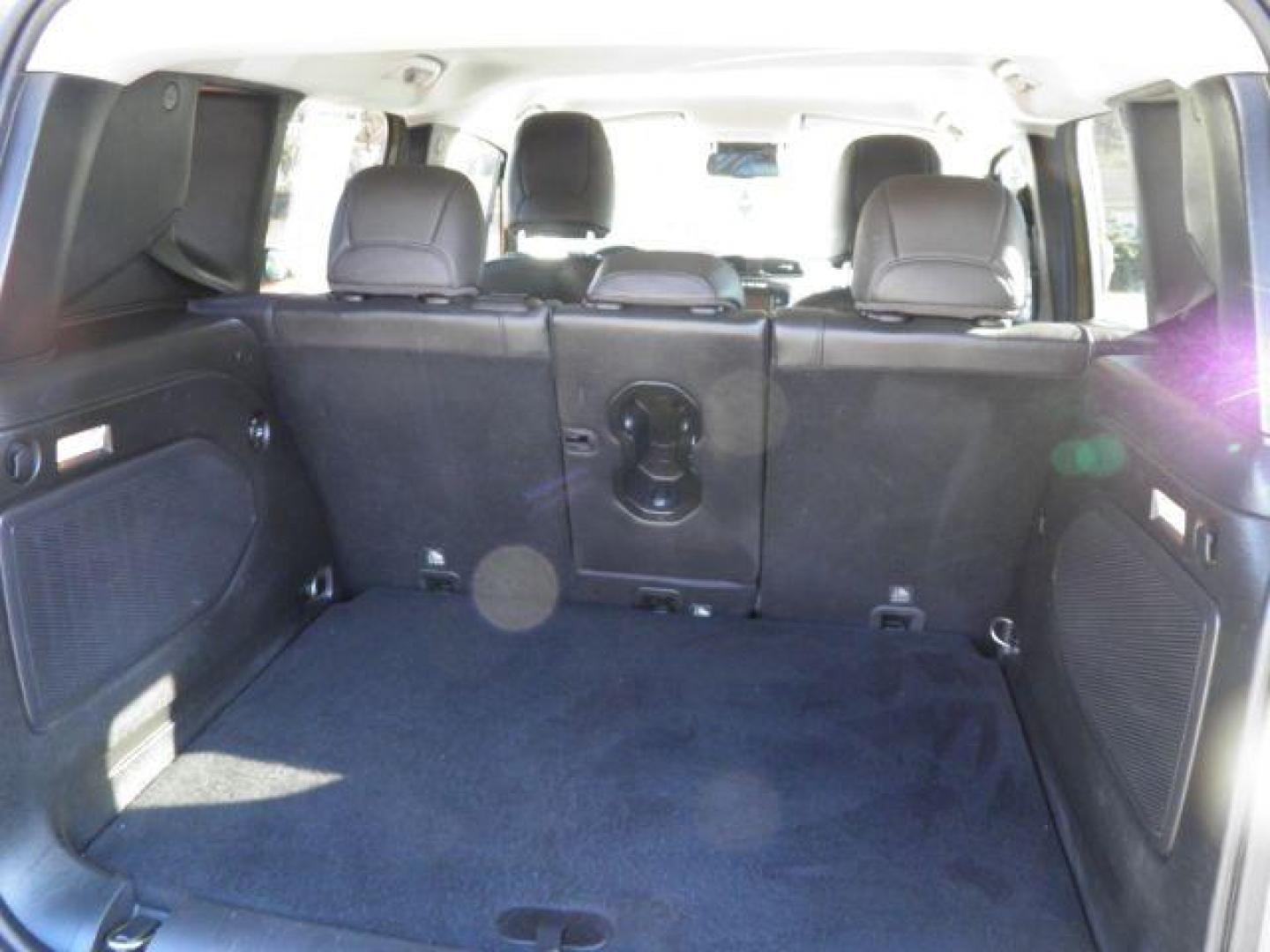 2015 GREEN Jeep Renegade Limited (ZACCJBDT9FP) with an 2.4L L4 engine, located at 19521 New George's Creek Rd SW, Barton, MD, 21521, (301) 463-2404, 39.524323, -79.017906 - Photo#4