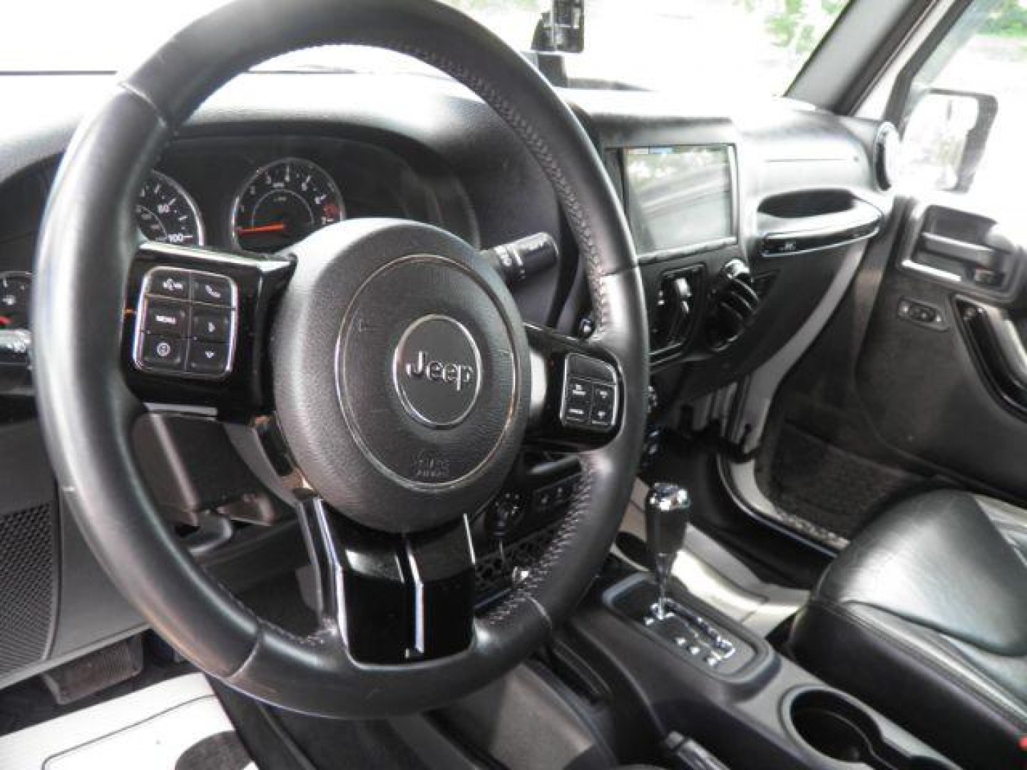 2015 SILVER Jeep Wrangler Unlimited Altitude (1C4BJWEG3FL) with an 3.6L V6 engine, located at 15520 McMullen Hwy SW, Belair, MD, 21502, (301) 729-3700, 39.581375, -78.846451- Photo#2