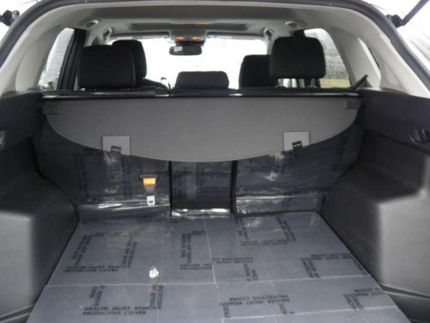 2015 Gray Mazda CX-5 Touring (JM3KE4CY9F0) with an 2.5L I4 engine, AT transmission, located at 19521 New George's Creek Rd SW, Barton, MD, 21521, (301) 463-2404, 39.524323, -79.017906 - Photo#4