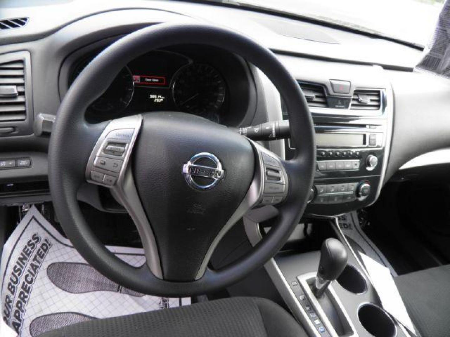 2015 BLACK Nissan Altima 2.5 S (1N4AL3AP0FC) with an 2.5 L4 engine, CVT transmission, located at 15520 McMullen Hwy SW, Belair, MD, 21502, (301) 729-3700, 39.581375, -78.846451 - Photo#2