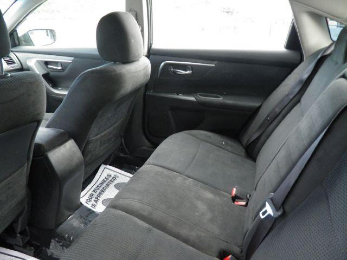 2015 BLACK Nissan Altima 2.5 S (1N4AL3AP0FC) with an 2.5 L4 engine, CVT transmission, located at 15520 McMullen Hwy SW, Belair, MD, 21502, (301) 729-3700, 39.581375, -78.846451 - Photo#3