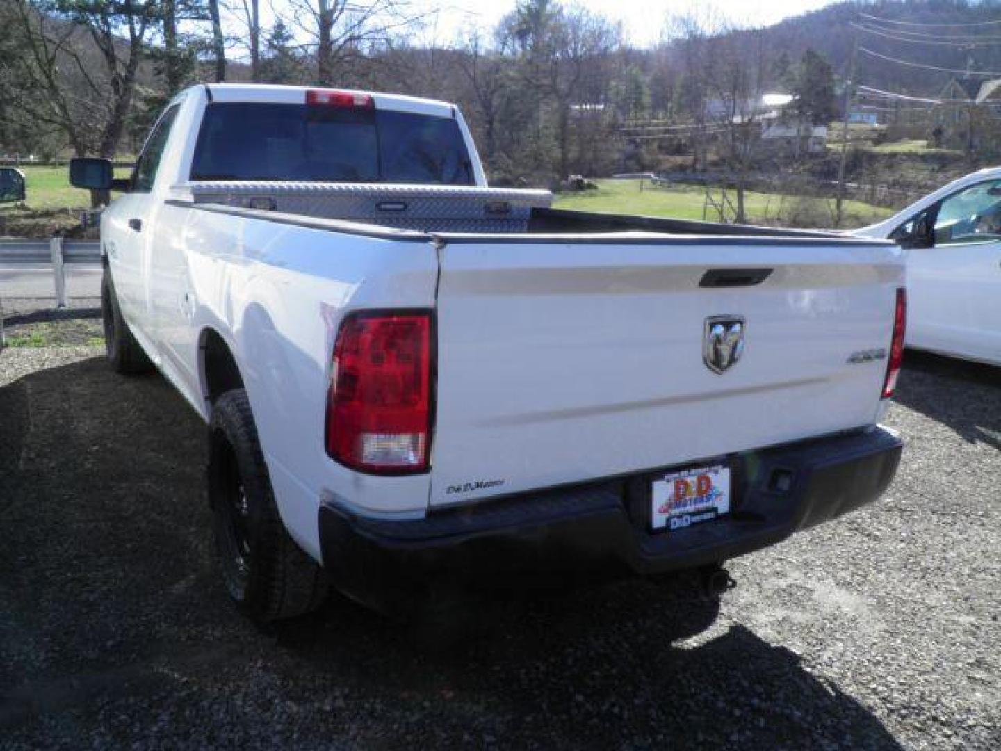2015 WHITE RAM 1500 Tradesman Regular Cab LWB 4WD (3C6JR7DG3FG) with an 3.6L V6 engine, AT transmission, located at 19521 New George's Creek Rd SW, Barton, MD, 21521, (301) 463-2404, 39.524323, -79.017906 - Photo#3