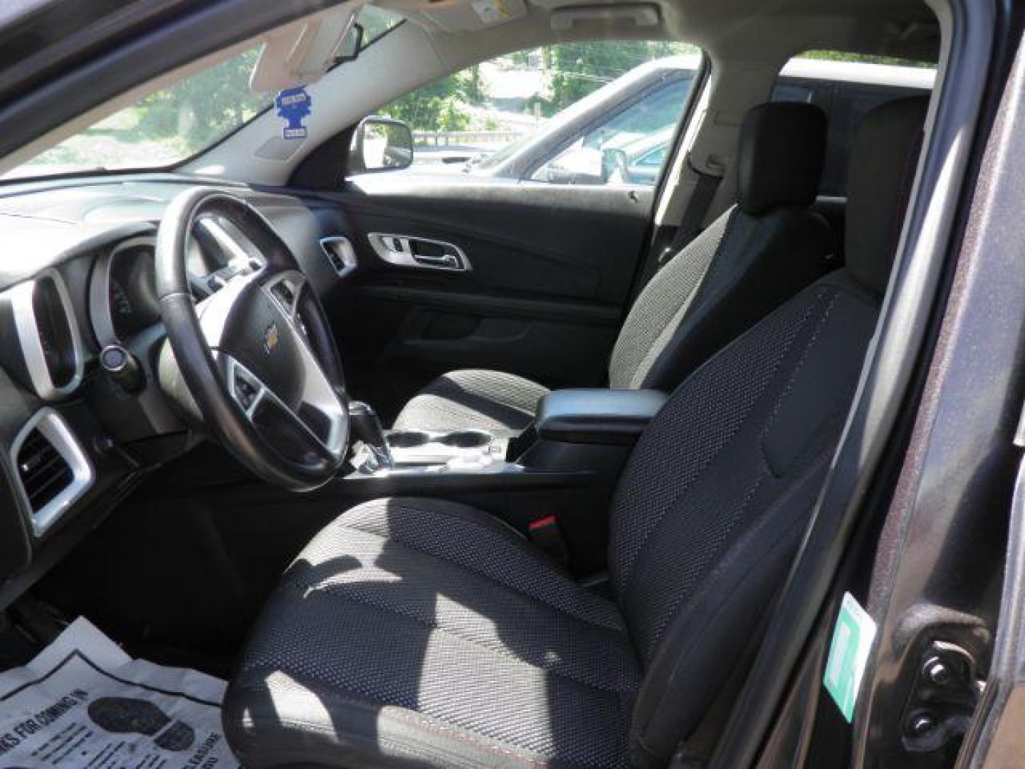 2016 GRAY Chevrolet Equinox LT (2GNFLFEK9G6) with an 3.6L V6 engine, located at 19521 New George's Creek Rd SW, Barton, MD, 21521, (301) 463-2404, 39.524323, -79.017906- Photo#1