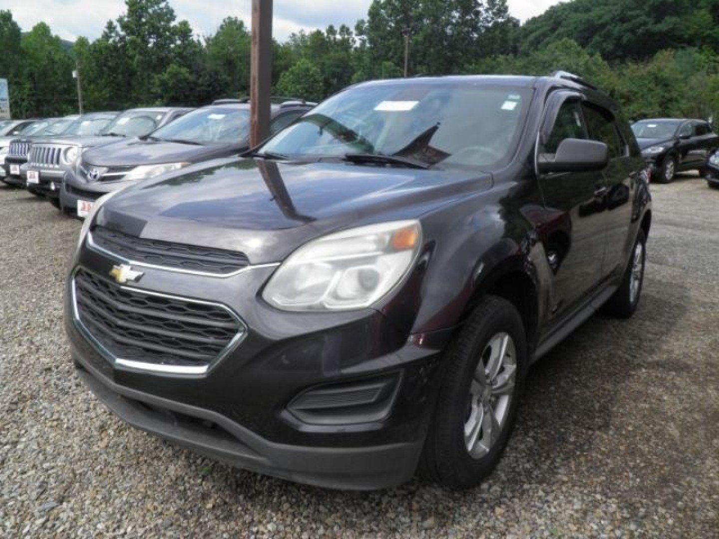 2016 GRAY Chevrolet Equinox LS (2GNFLEEK4G6) with an 2.4L L4 engine, AT transmission, located at 19521 New George's Creek Rd SW, Barton, MD, 21521, (301) 463-2404, 39.524323, -79.017906- Photo#0