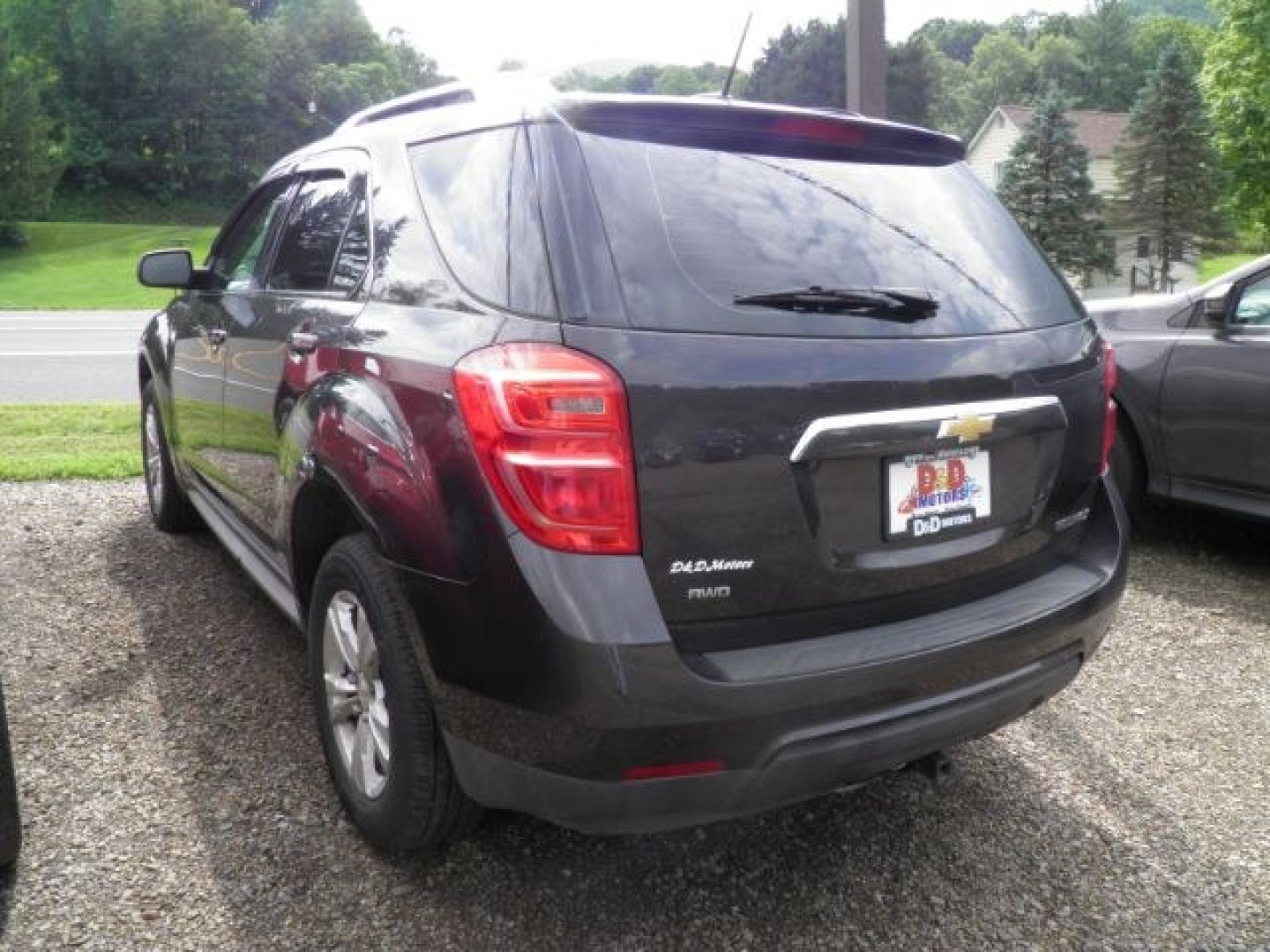 2016 GRAY Chevrolet Equinox LS (2GNFLEEK4G6) with an 2.4L L4 engine, AT transmission, located at 19521 New George's Creek Rd SW, Barton, MD, 21521, (301) 463-2404, 39.524323, -79.017906- Photo#5