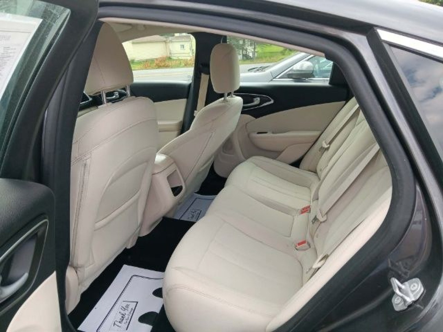 2016 GRAY Chrysler 200 Limited Platinum (1C3CCCAG9GN) with an 2.4L L4 engine, AT transmission, located at 19521 New George's Creek Rd SW, Barton, MD, 21521, (301) 463-2404, 39.524323, -79.017906- Photo#2