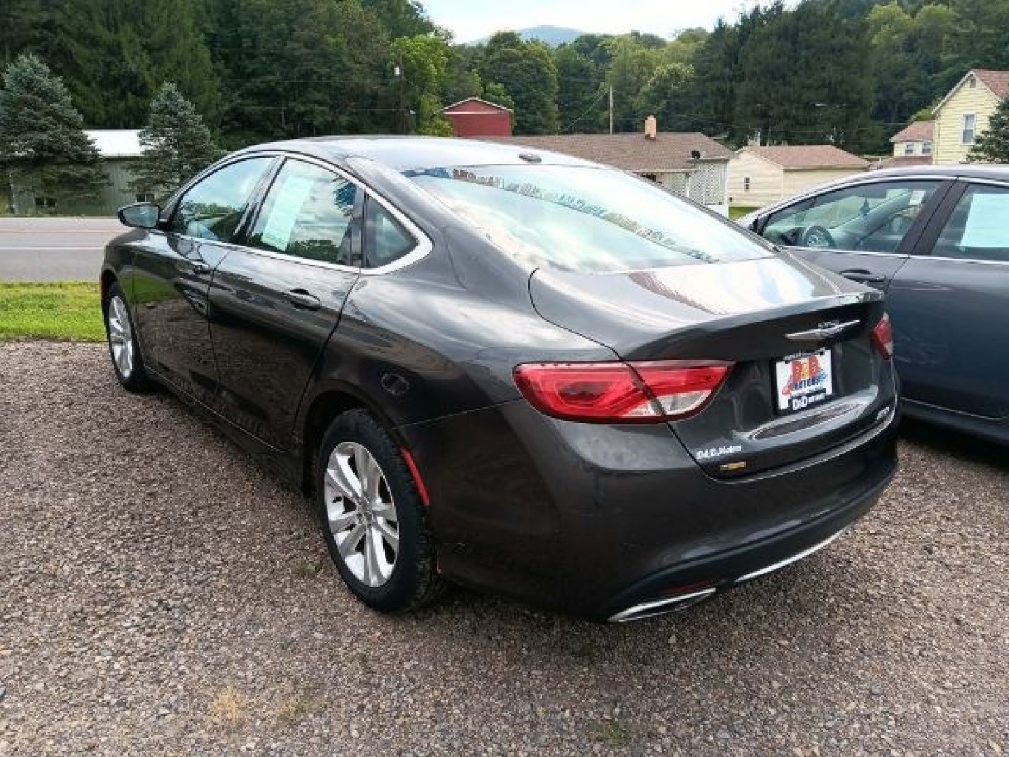 2016 GRAY Chrysler 200 Limited Platinum (1C3CCCAG9GN) with an 2.4L L4 engine, AT transmission, located at 19521 New George's Creek Rd SW, Barton, MD, 21521, (301) 463-2404, 39.524323, -79.017906- Photo#3