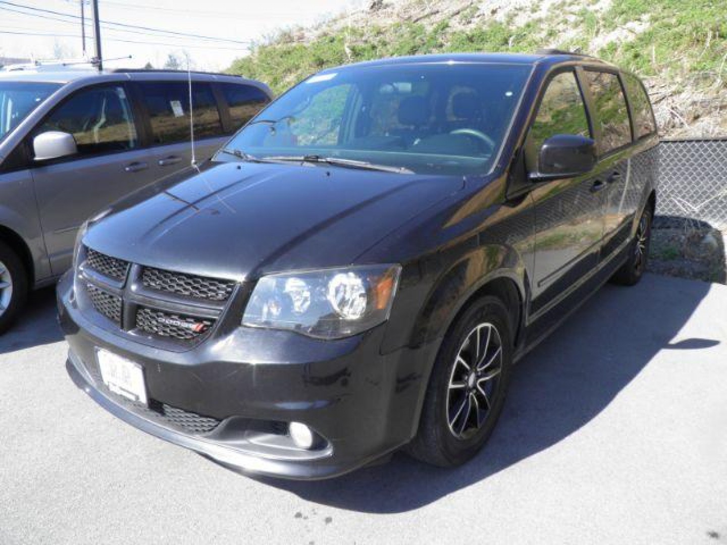 2016 BLACK Dodge Grand Caravan R/T (2C4RDGEG5GR) with an 3.6L V6 engine, AT transmission, located at 15520 McMullen Hwy SW, Belair, MD, 21502, (301) 729-3700, 39.581375, -78.846451 - Photo#0