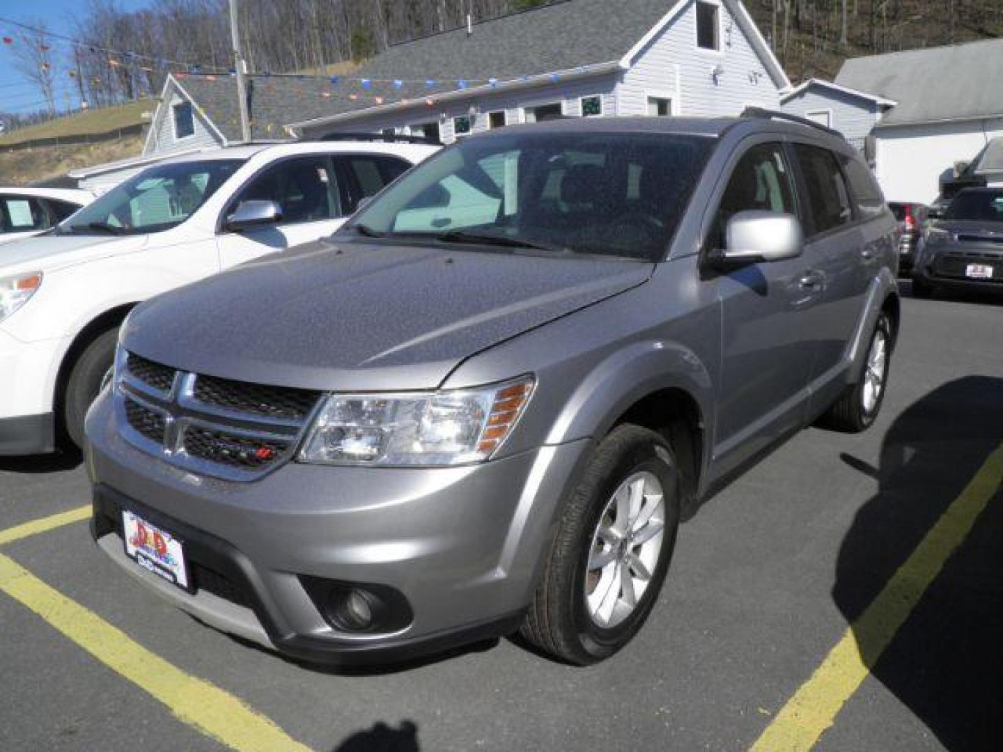 2016 SILVER Dodge Journey SXT (3C4PDCBBXGT) with an 2.4L L4 engine, AT transmission, located at 15520 McMullen Hwy SW, Belair, MD, 21502, (301) 729-3700, 39.581375, -78.846451 - Photo#0