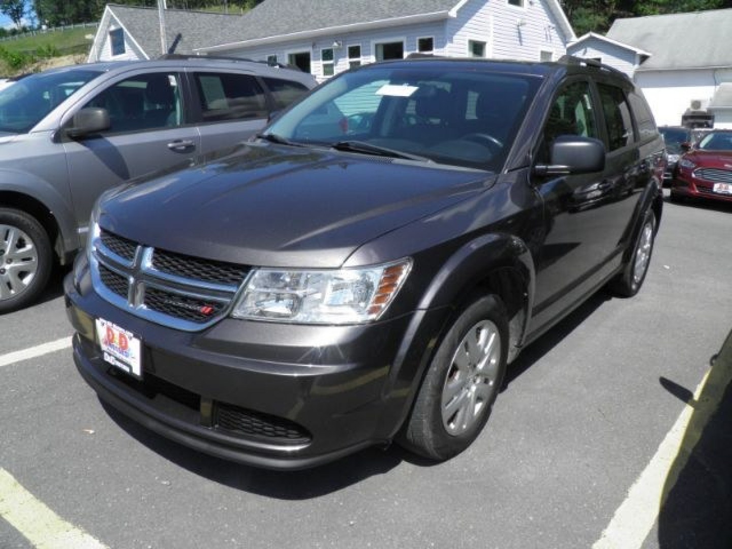 2016 GRAY Dodge Journey SE (3C4PDCAB0GT) with an 2.4L L4 engine, AT transmission, located at 15520 McMullen Hwy SW, Belair, MD, 21502, (301) 729-3700, 39.581375, -78.846451- Photo#0
