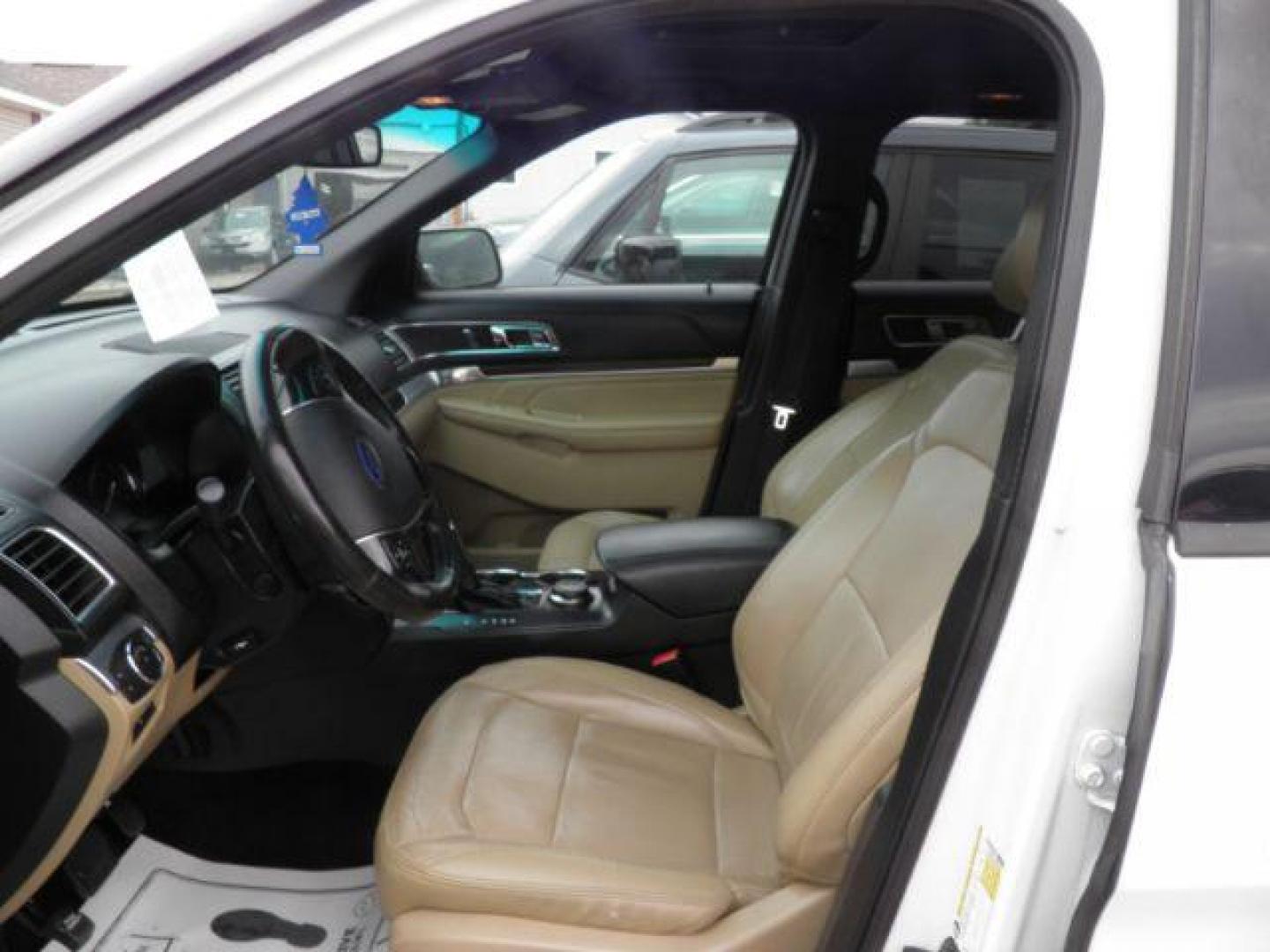 2016 White Ford Explorer Limited (1FM5K8F87GG) with an 3.5L V6 engine, AT transmission, located at 15520 McMullen Hwy SW, Belair, MD, 21502, (301) 729-3700, 39.581375, -78.846451 - Photo#1