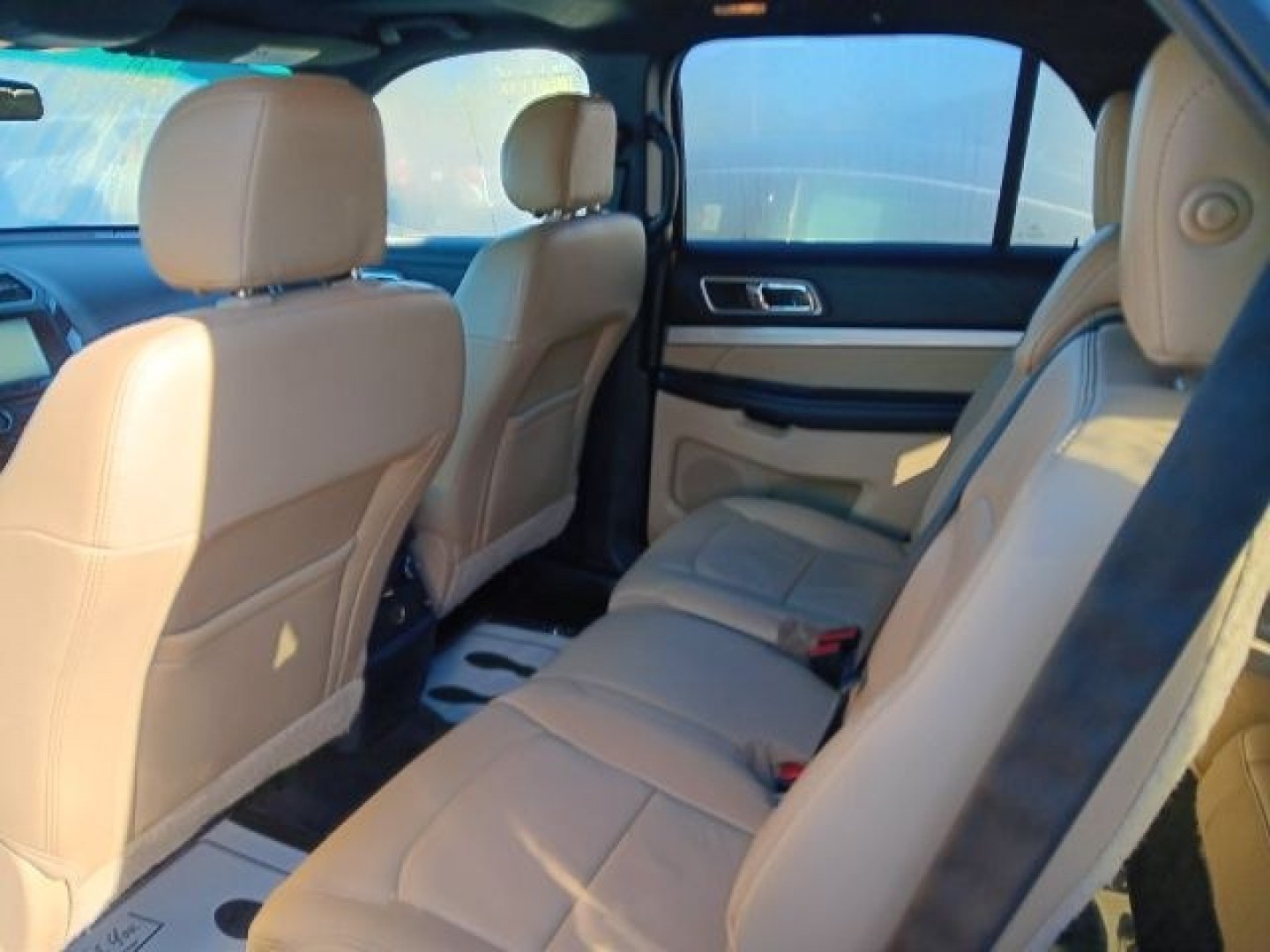 2016 BEIGE Ford Explorer XLT (1FM5K8D87GG) with an 2.3L L4 engine, AT transmission, located at 15520 McMullen Hwy SW, Belair, MD, 21502, (301) 729-3700, 39.581375, -78.846451- Photo#2