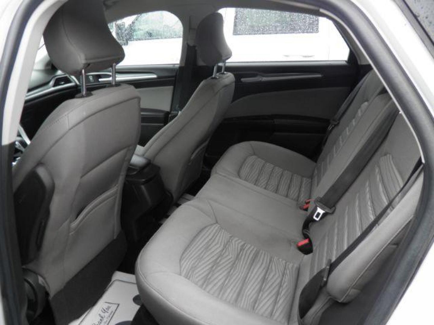 2016 WHITE Ford Fusion S (1FA6P0G74G5) with an 2.5 L4 engine, AT transmission, located at 19521 New George's Creek Rd SW, Barton, MD, 21521, (301) 463-2404, 39.524323, -79.017906 - Photo#3