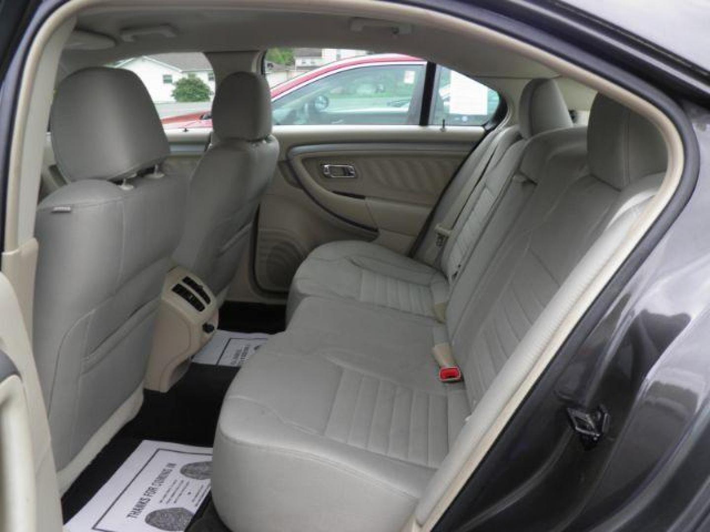 2016 GRAY Ford Taurus SE (1FAHP2D88GG) with an 2.4L L4 engine, AT transmission, located at 19521 New George's Creek Rd SW, Barton, MD, 21521, (301) 463-2404, 39.524323, -79.017906 - Photo#3