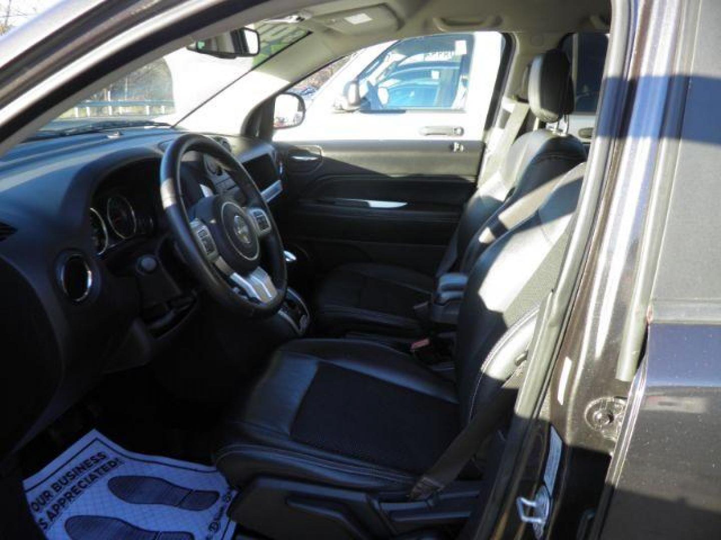 2016 GRAY JEEP COMPASS Latitude 4WD (1C4NJDEB7GD) with an 2.4L L4 engine, AT transmission, located at 15520 McMullen Hwy SW, Belair, MD, 21502, (301) 729-3700, 39.581375, -78.846451 - Photo#1