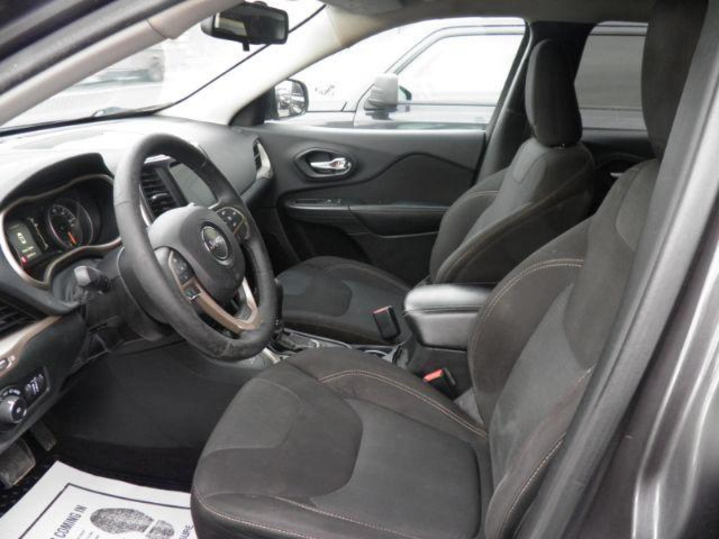 2016 Gray Jeep Cherokee Latitude (1C4PJMCS6GW) with an 3.2L V6 engine, AT transmission, located at 15520 McMullen Hwy SW, Belair, MD, 21502, (301) 729-3700, 39.581375, -78.846451 - Photo#1