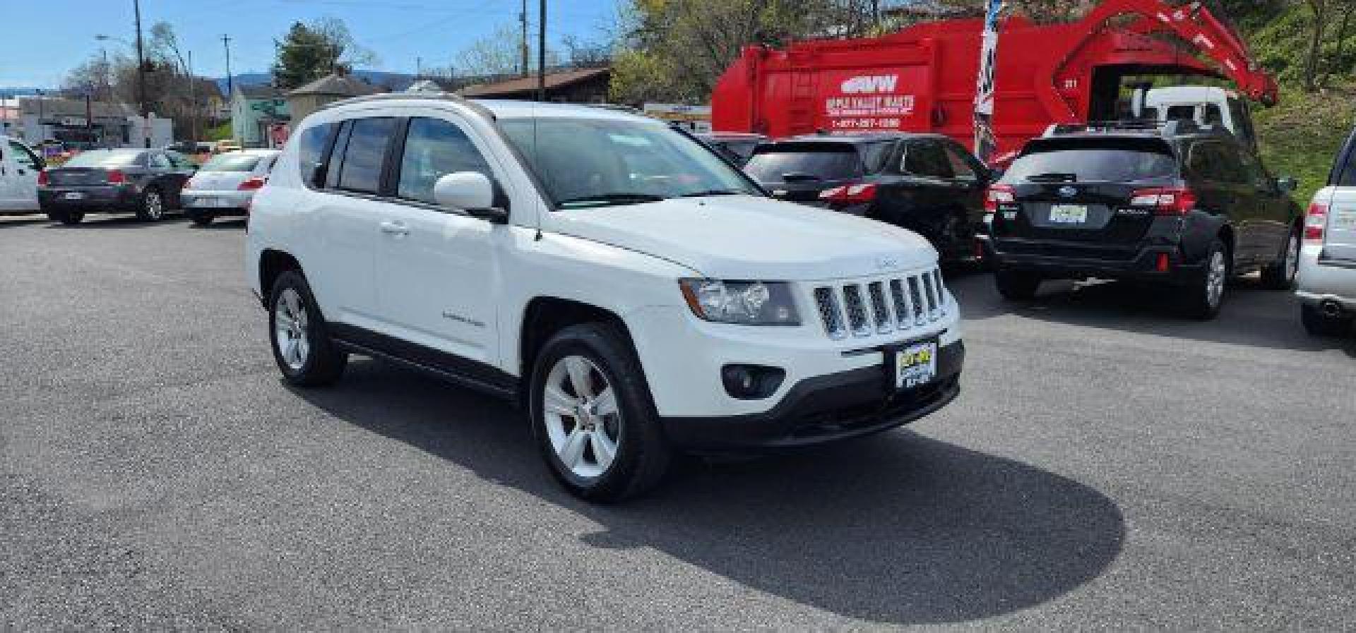 2016 WHITE /Dark Slate Gray/Light Pebble Beige, vinyl/cloth Jeep Compass Latitude 4WD (1C4NJDEB8GD) with an 2.4L L4 engine, AT transmission, located at 15520 McMullen Hwy SW, Belair, MD, 21502, (301) 729-3700, 39.581375, -78.846451 - Photo#0