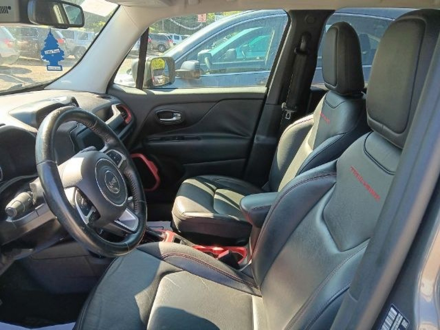 2016 GRAY Jeep Renegade Trailhawk (ZACCJBCT6GP) with an 2.4L L4 engine, AT transmission, located at 19521 New George's Creek Rd SW, Barton, MD, 21521, (301) 463-2404, 39.524323, -79.017906- Photo#1