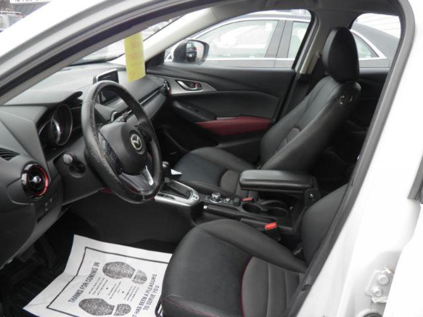 2016 Gray Mazda CX-3 Touring (JM1DKBC75G0) with an 2.0L I4 engine, AT transmission, located at 15520 McMullen Hwy SW, Belair, MD, 21502, (301) 729-3700, 39.581375, -78.846451 - Photo#1