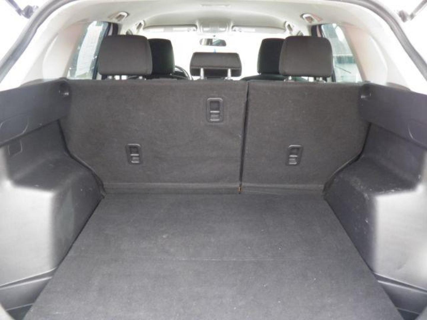 2016 WHITE Mazda CX-5 Sport (JM3KE4BY6G0) with an 2.5 L4 engine, CVT transmission, located at 19521 New George's Creek Rd SW, Barton, MD, 21521, (301) 463-2404, 39.524323, -79.017906 - Photo#4