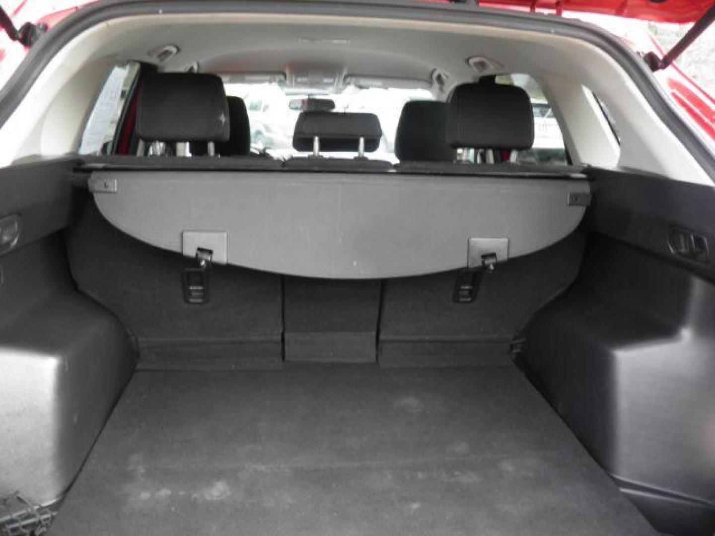 2016 RED Mazda CX-5 Touring (JM3KE4CY7G0) with an 2.5 L4 engine, AT transmission, located at 19521 New George's Creek Rd SW, Barton, MD, 21521, (301) 463-2404, 39.524323, -79.017906 - Photo#4