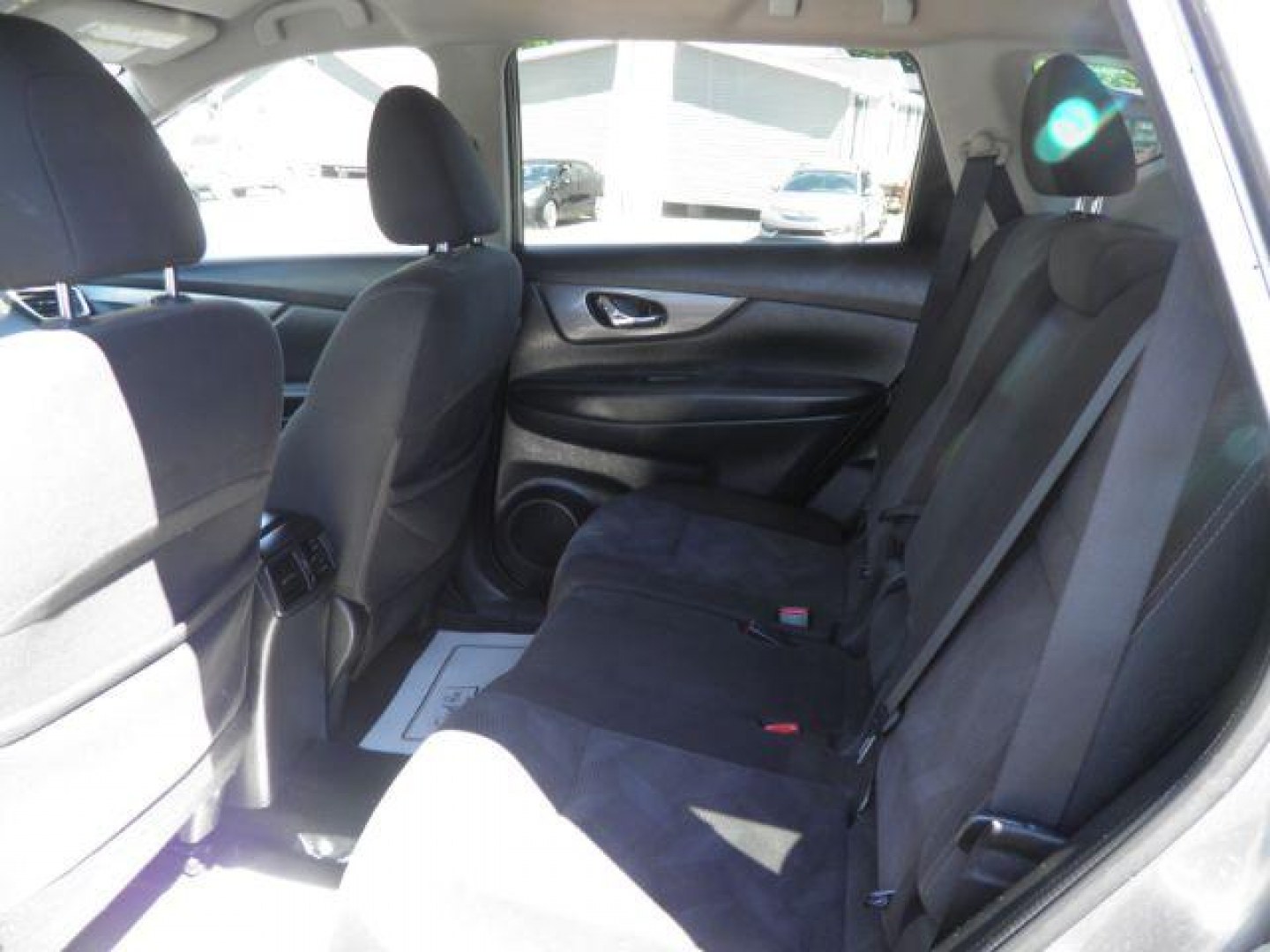 2016 GRAY Nissan Rogue S (KNMAT2MV9GP) with an 2.5 L4 engine, AT transmission, located at 19521 New George's Creek Rd SW, Barton, MD, 21521, (301) 463-2404, 39.524323, -79.017906- Photo#3