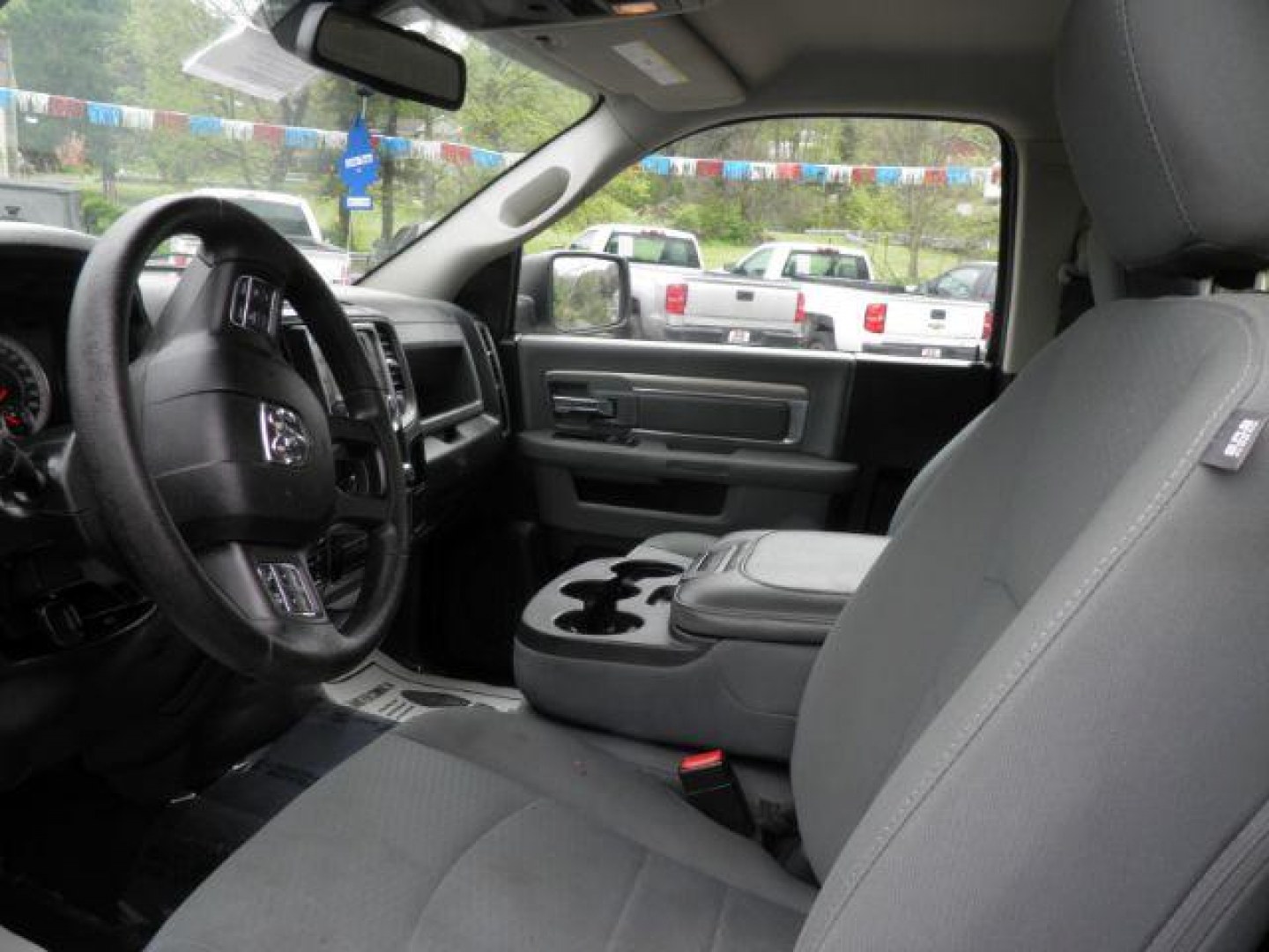 2016 WHITE RAM 1500 Tradesman Regular Ca (3C6JR7DG2GG) with an 3.6L V6 engine, AT transmission, located at 19521 New George's Creek Rd SW, Barton, MD, 21521, (301) 463-2404, 39.524323, -79.017906- Photo#1
