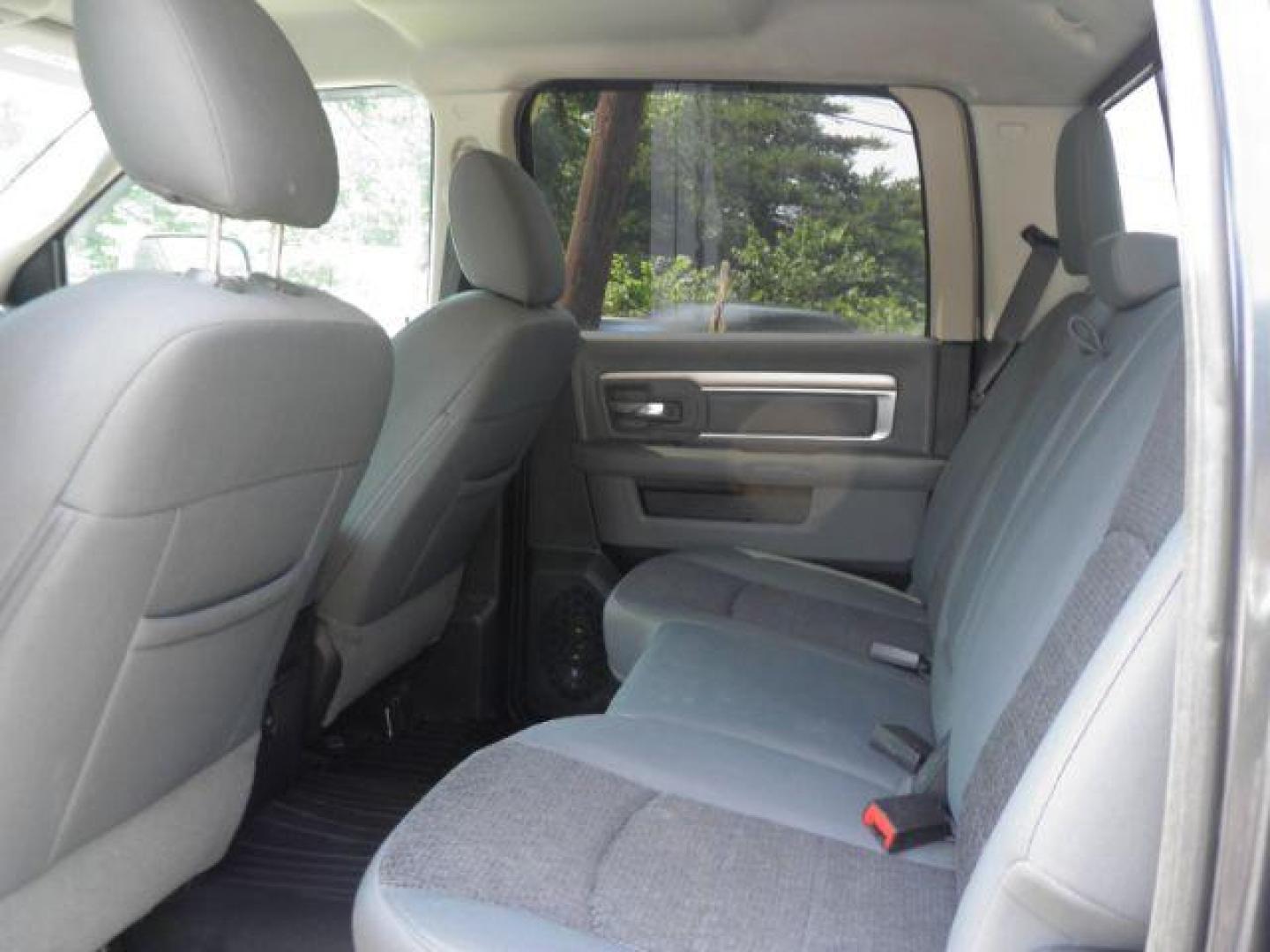 2016 Gray RAM 1500 SLT Crew Cab SWB 4WD (1C6RR7LG8GS) with an 3.6L V6 engine, AT transmission, located at 15520 McMullen Hwy SW, Belair, MD, 21502, (301) 729-3700, 39.581375, -78.846451 - Photo#3