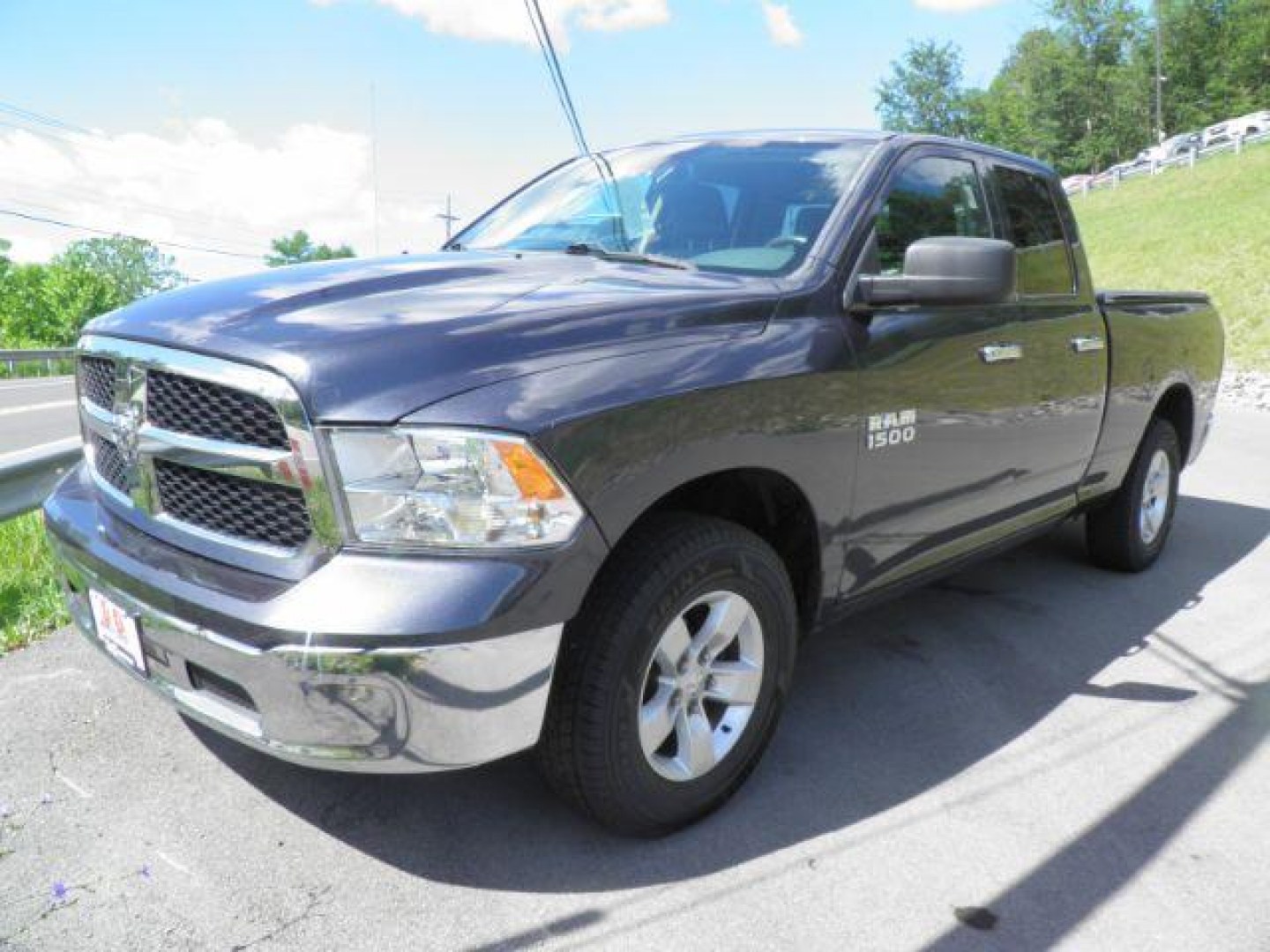 2016 GRAY Ram 1500 SLT (1C6RR7GG1GS) with an 5.7L V8 engine, located at 15520 McMullen Hwy SW, Belair, MD, 21502, (301) 729-3700, 39.581375, -78.846451- Photo#0