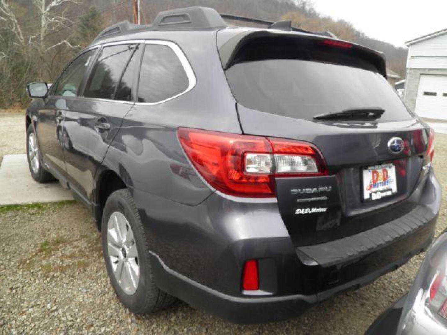 2016 Gray Subaru Outback 2.5i Premium (4S4BSAFC2G3) with an 2.5l H4 engine, CVT transmission, located at 19521 New George's Creek Rd SW, Barton, MD, 21521, (301) 463-2404, 39.524323, -79.017906 - Photo#5