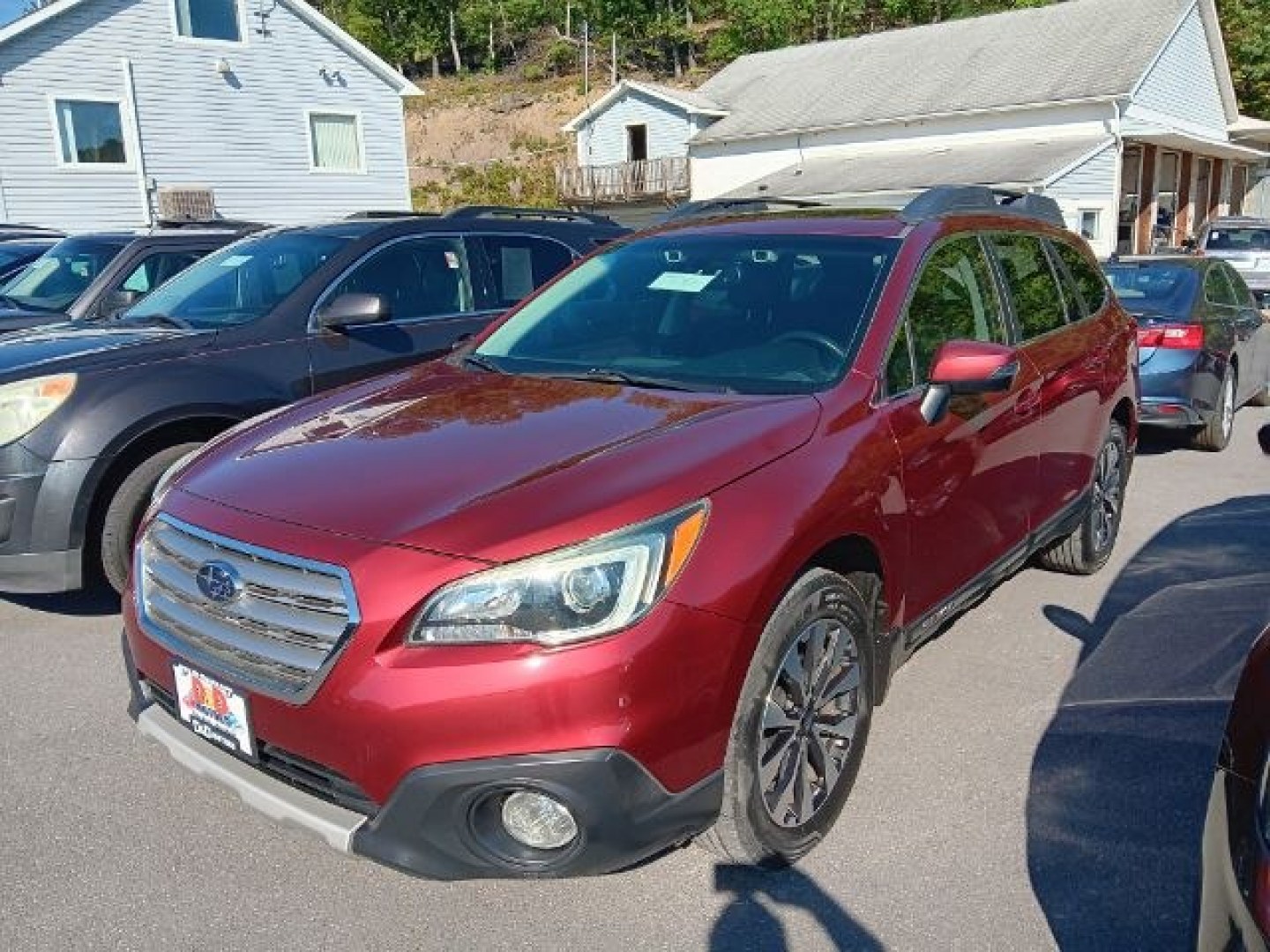 2016 RED Subaru Outback 2.5i Limited (4S4BSANCXG3) with an 2.5 L4 engine, AT transmission, located at 15520 McMullen Hwy SW, Belair, MD, 21502, (301) 729-3700, 39.581375, -78.846451- Photo#0