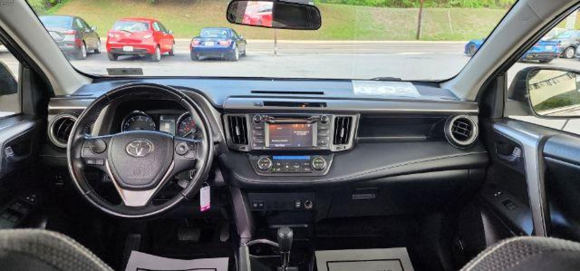 2016 Gray /Black, cloth Toyota RAV4 XLE AWD (JTMRFREV2GJ) with an 2.5L L4 engine, AT transmission, located at 15520 McMullen Hwy SW, Belair, MD, 21502, (301) 729-3700, 39.581375, -78.846451 - FOR A BETTER PRICE CALL PAUL AT 301-268-8150 - Photo#5