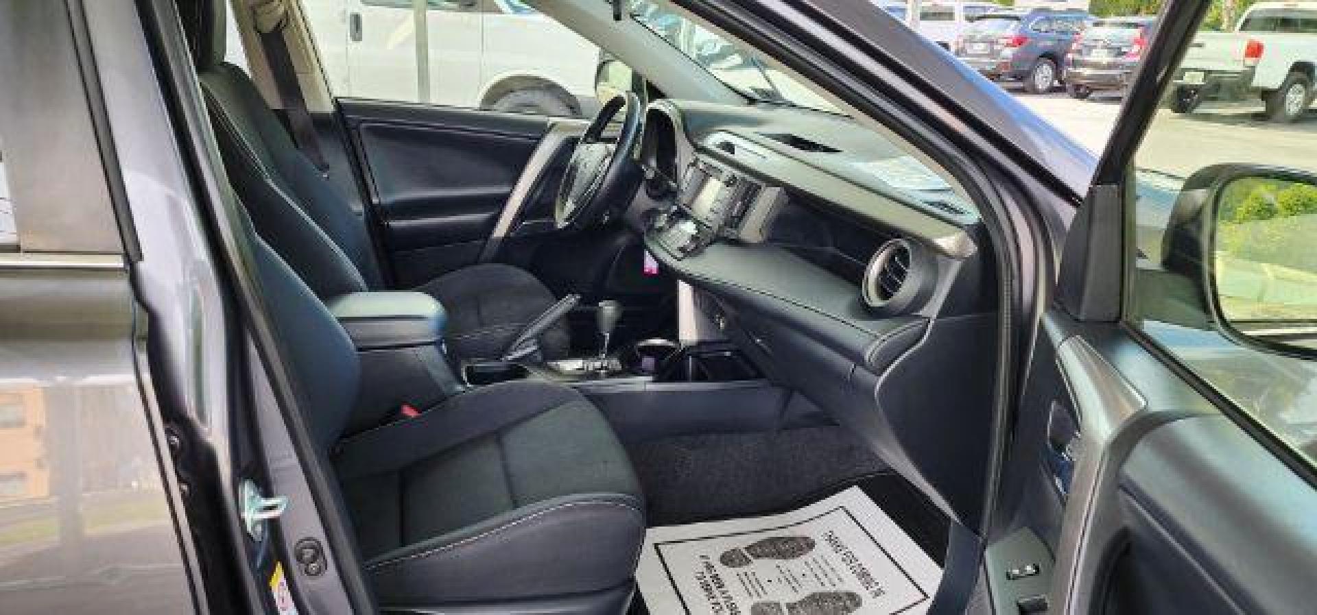 2016 Gray /Black, cloth Toyota RAV4 XLE AWD (JTMRFREV2GJ) with an 2.5L L4 engine, AT transmission, located at 15520 McMullen Hwy SW, Belair, MD, 21502, (301) 729-3700, 39.581375, -78.846451 - FOR A BETTER PRICE CALL PAUL AT 301-268-8150 - Photo#14