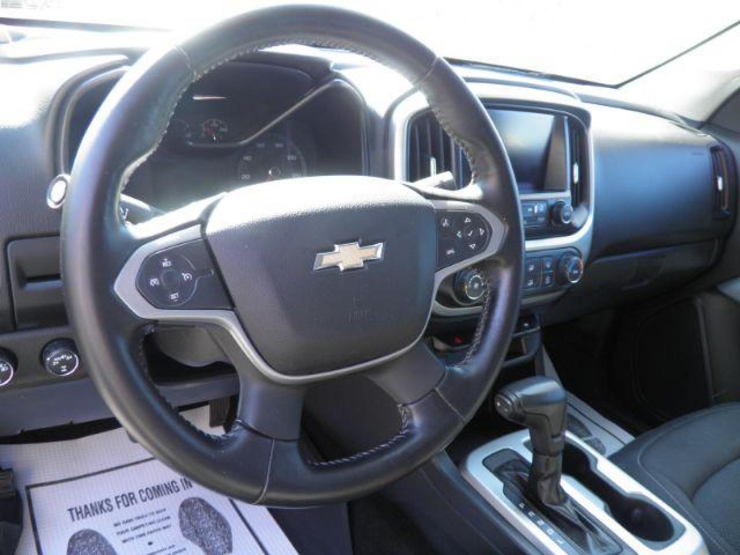 2017 GRAY Chevrolet Colorado LT Ext. Cab 4WD (1GCHTCEN7H1) with an 3.6L V6 engine, AT transmission, located at 19521 New George's Creek Rd SW, Barton, MD, 21521, (301) 463-2404, 39.524323, -79.017906 - Photo#3