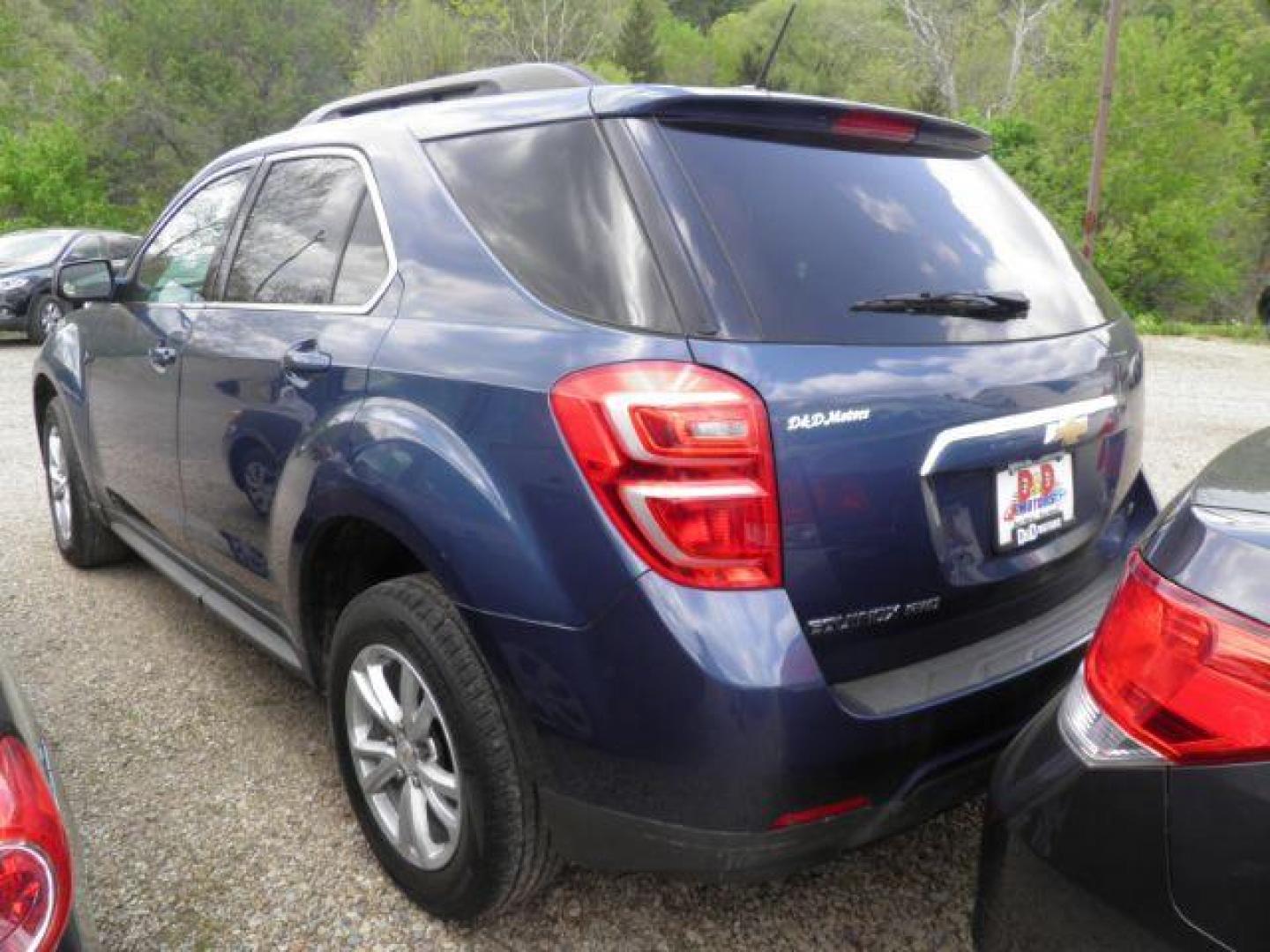 2017 BLUE Chevrolet Equinox LT AWD (2GNFLFEK2H6) with an 2.4L L4 engine, AT transmission, located at 19521 New George's Creek Rd SW, Barton, MD, 21521, (301) 463-2404, 39.524323, -79.017906 - Photo#4