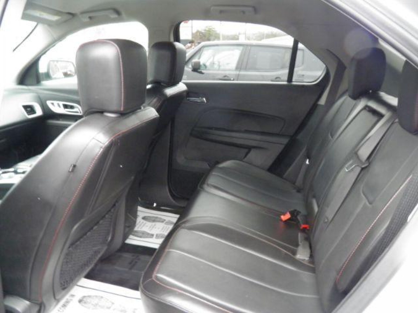 2017 Silver Chevrolet Equinox Premier (2GNFLGEK1H6) with an 2.4L I4 engine, AT transmission, located at 15520 McMullen Hwy SW, Belair, MD, 21502, (301) 729-3700, 39.581375, -78.846451 - Photo#3