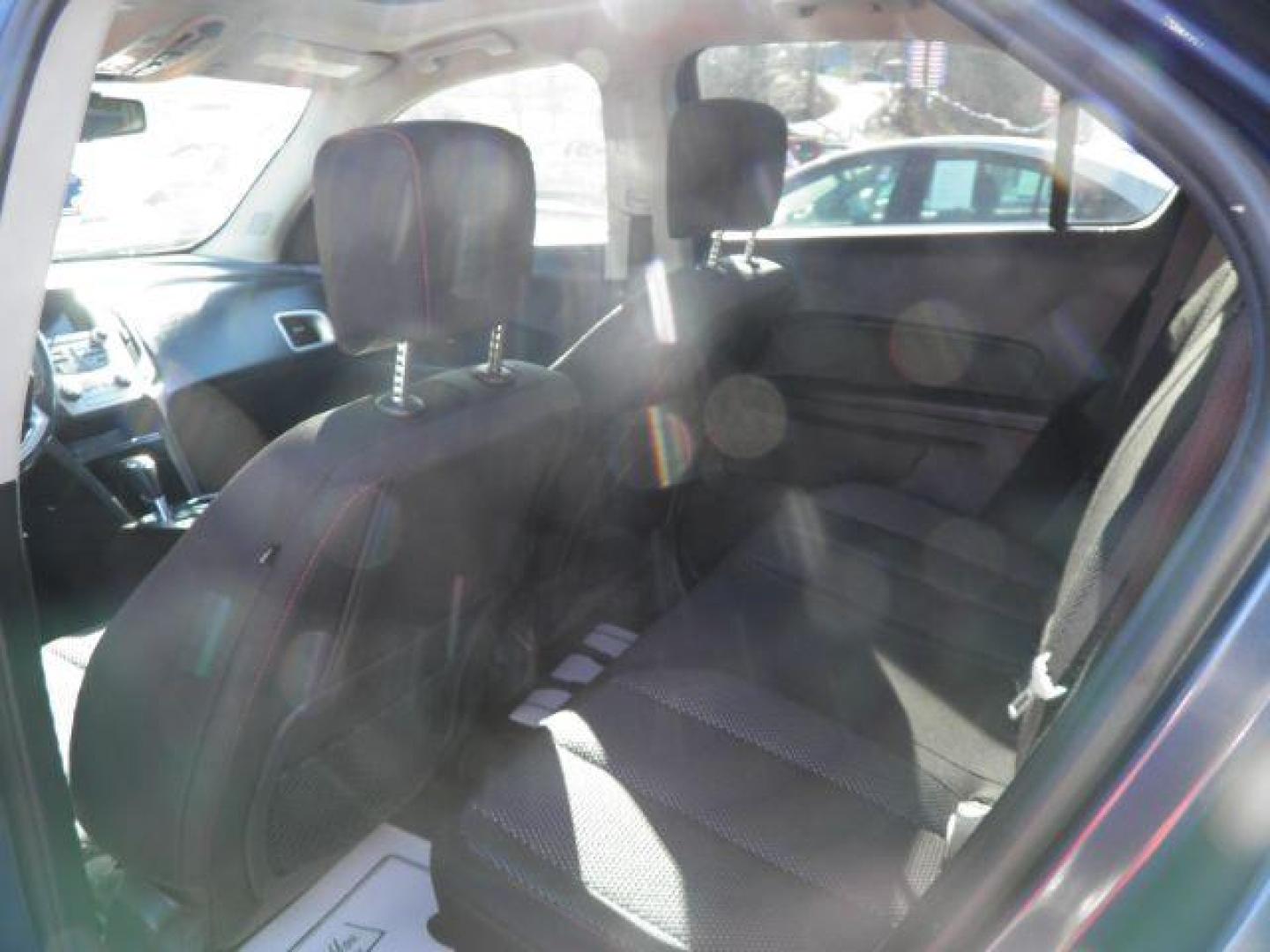 2017 BLUE Chevrolet Equinox LT (2GNFLFEK5H6) with an 2.4l I4 engine, AT transmission, located at 19521 New George's Creek Rd SW, Barton, MD, 21521, (301) 463-2404, 39.524323, -79.017906 - Photo#3