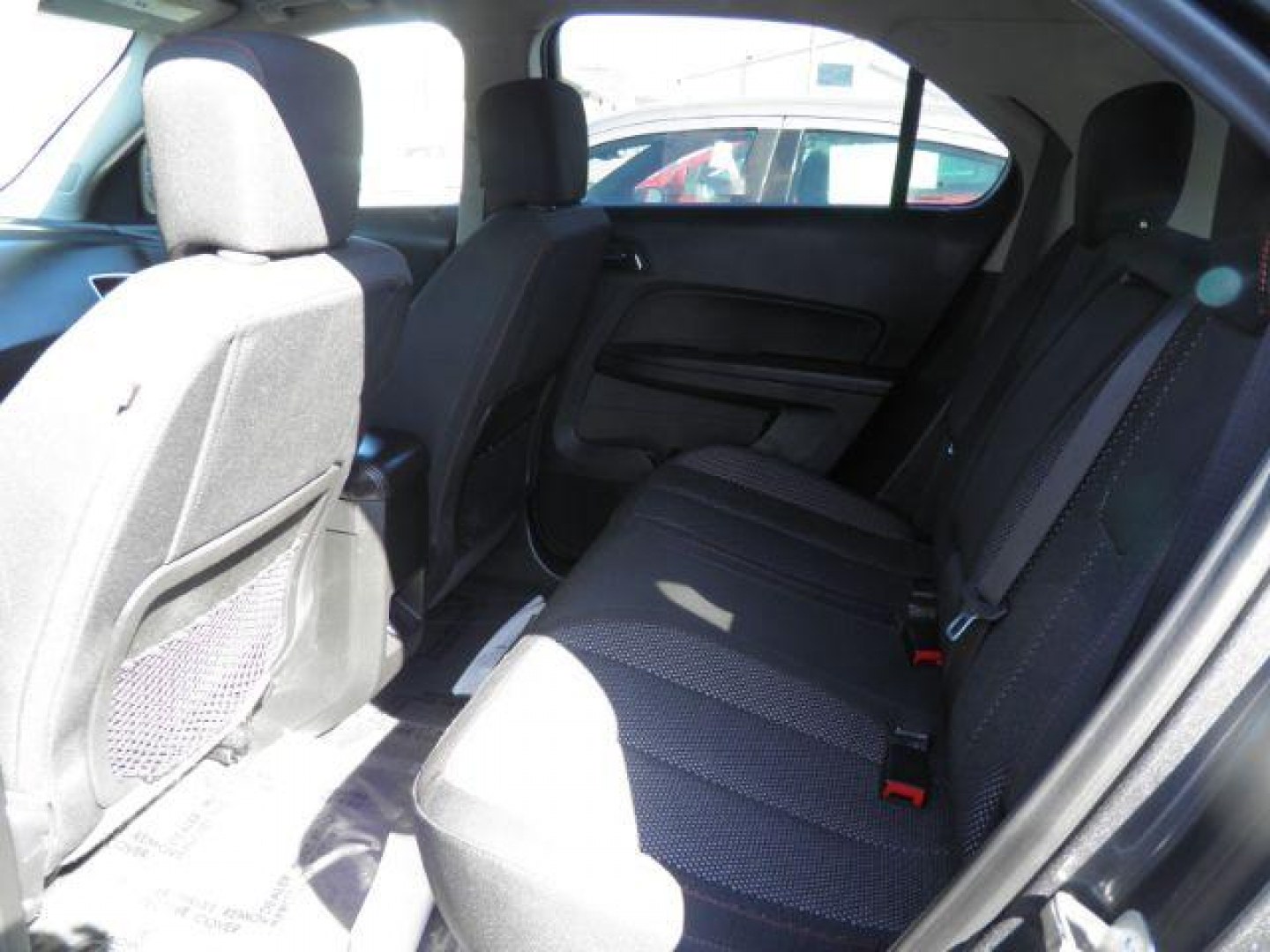 2017 GRAY Chevrolet Equinox LT (2GNFLFE32H6) with an 3.6L V6 engine, AT transmission, located at 19521 New George's Creek Rd SW, Barton, MD, 21521, (301) 463-2404, 39.524323, -79.017906 - Photo#3